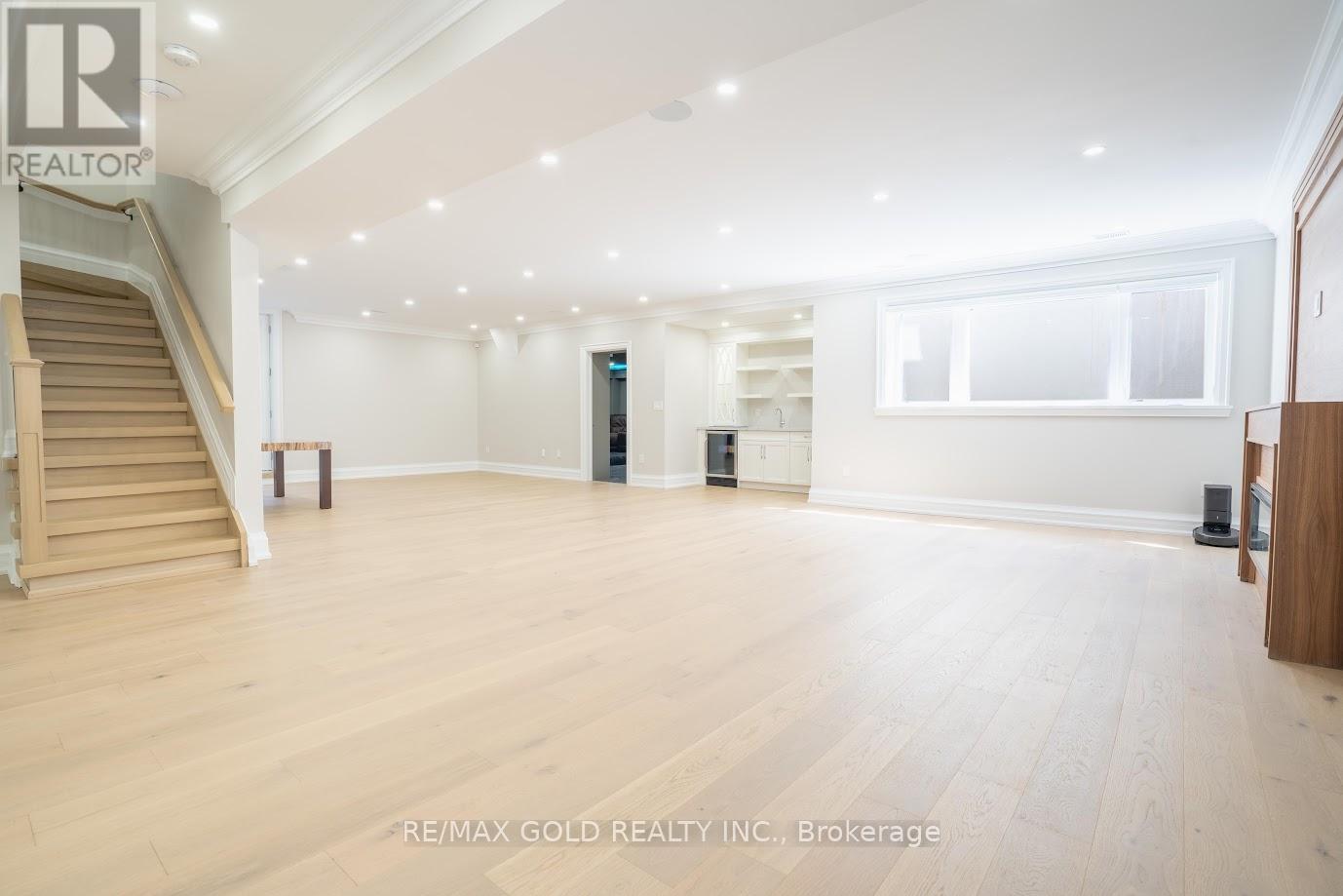 19 Maldaver Avenue, Mississauga, Ontario  L5M 1W4 - Photo 43 - W12410820