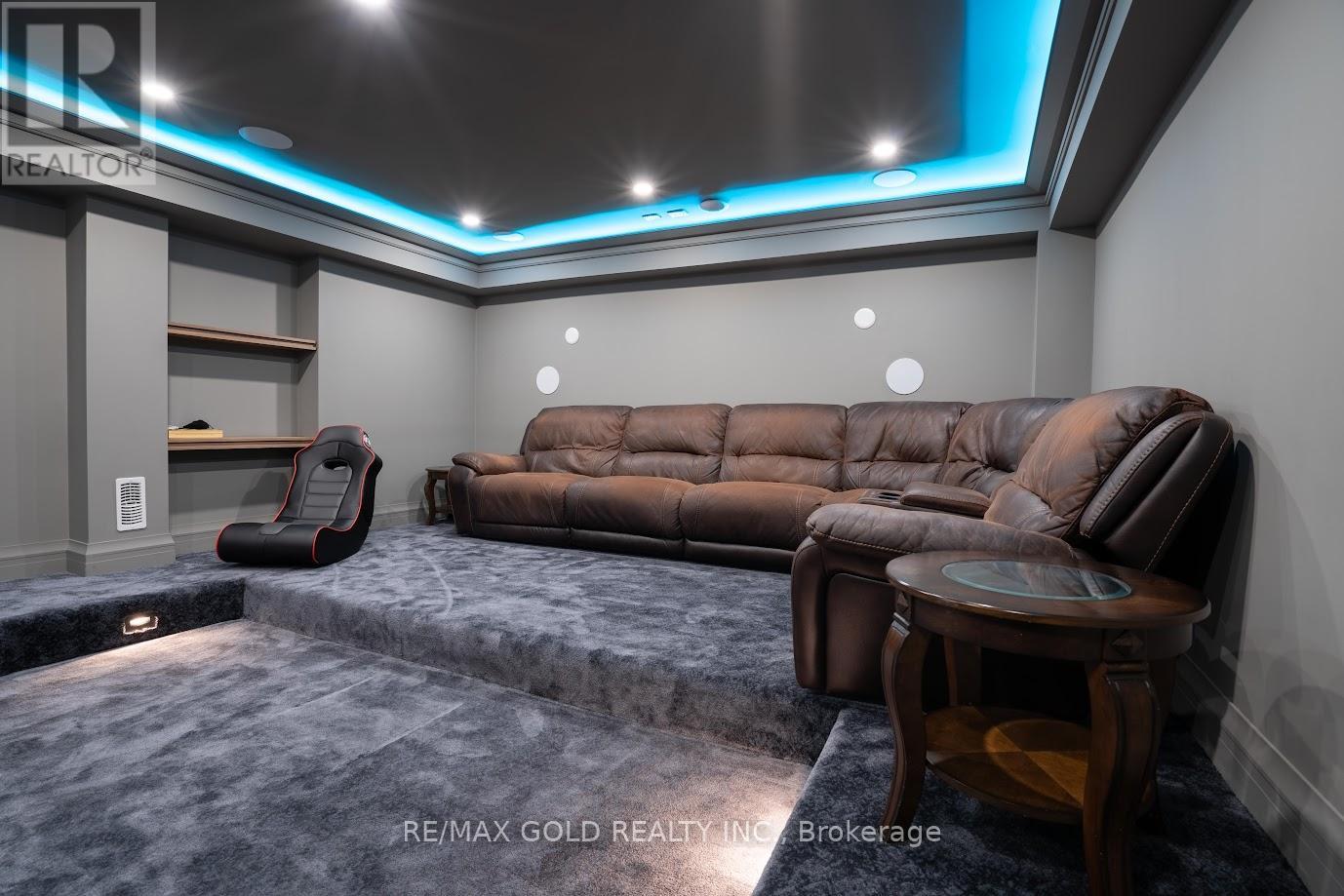 19 Maldaver Avenue, Mississauga, Ontario  L5M 1W4 - Photo 45 - W12410820