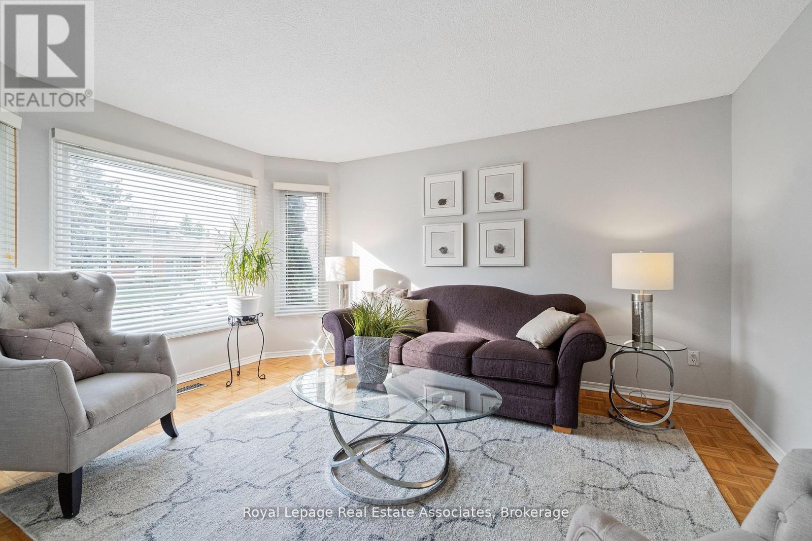 1 Brookbank Court, Brampton, Ontario  L6Z 3G2 - Photo 12 - W12410828