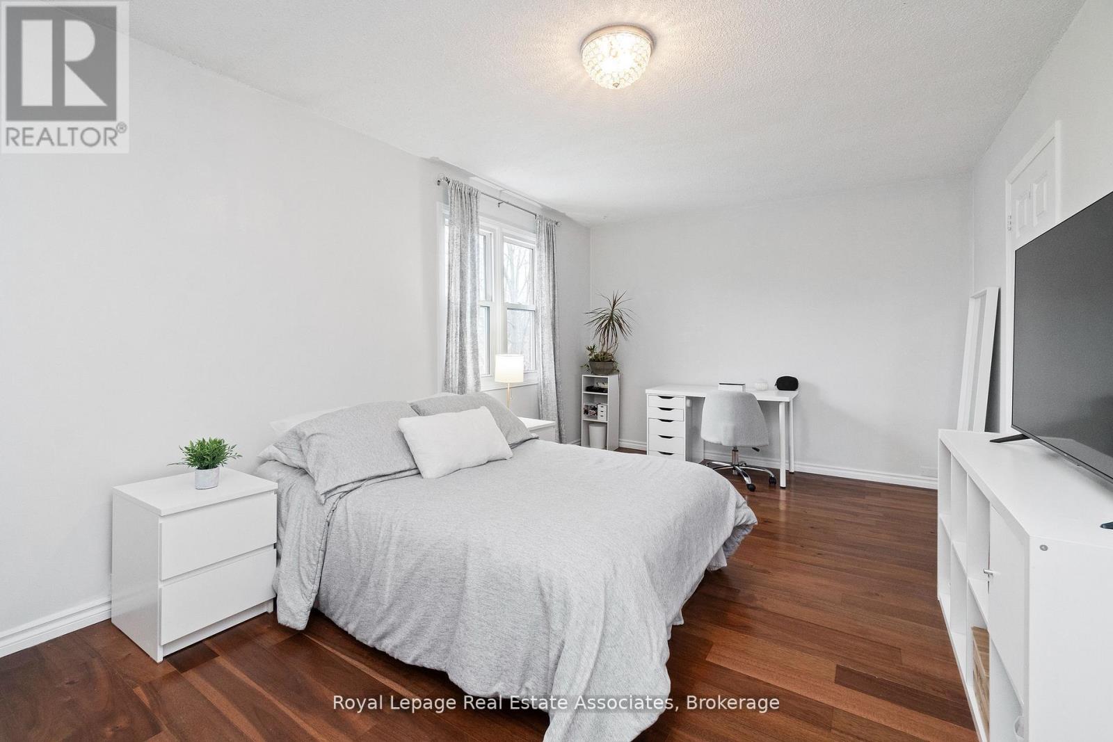 1 Brookbank Court, Brampton, Ontario  L6Z 3G2 - Photo 24 - W12410828