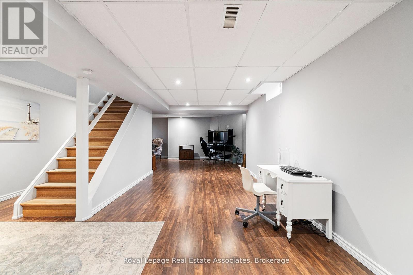 1 Brookbank Court, Brampton, Ontario  L6Z 3G2 - Photo 26 - W12410828