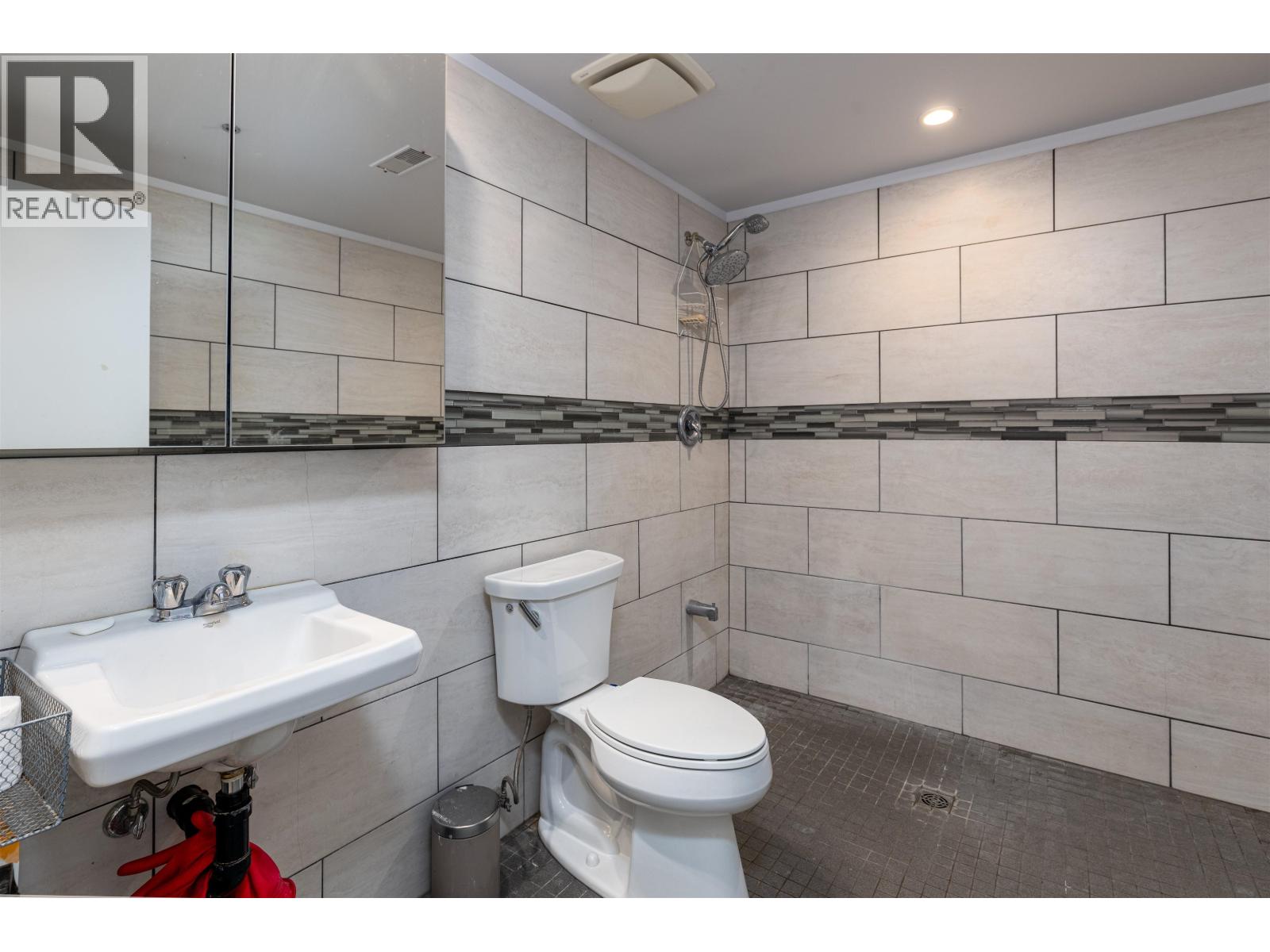2806 Eby Street, Terrace, British Columbia  V8G 2X5 - Photo 12 - R3047956