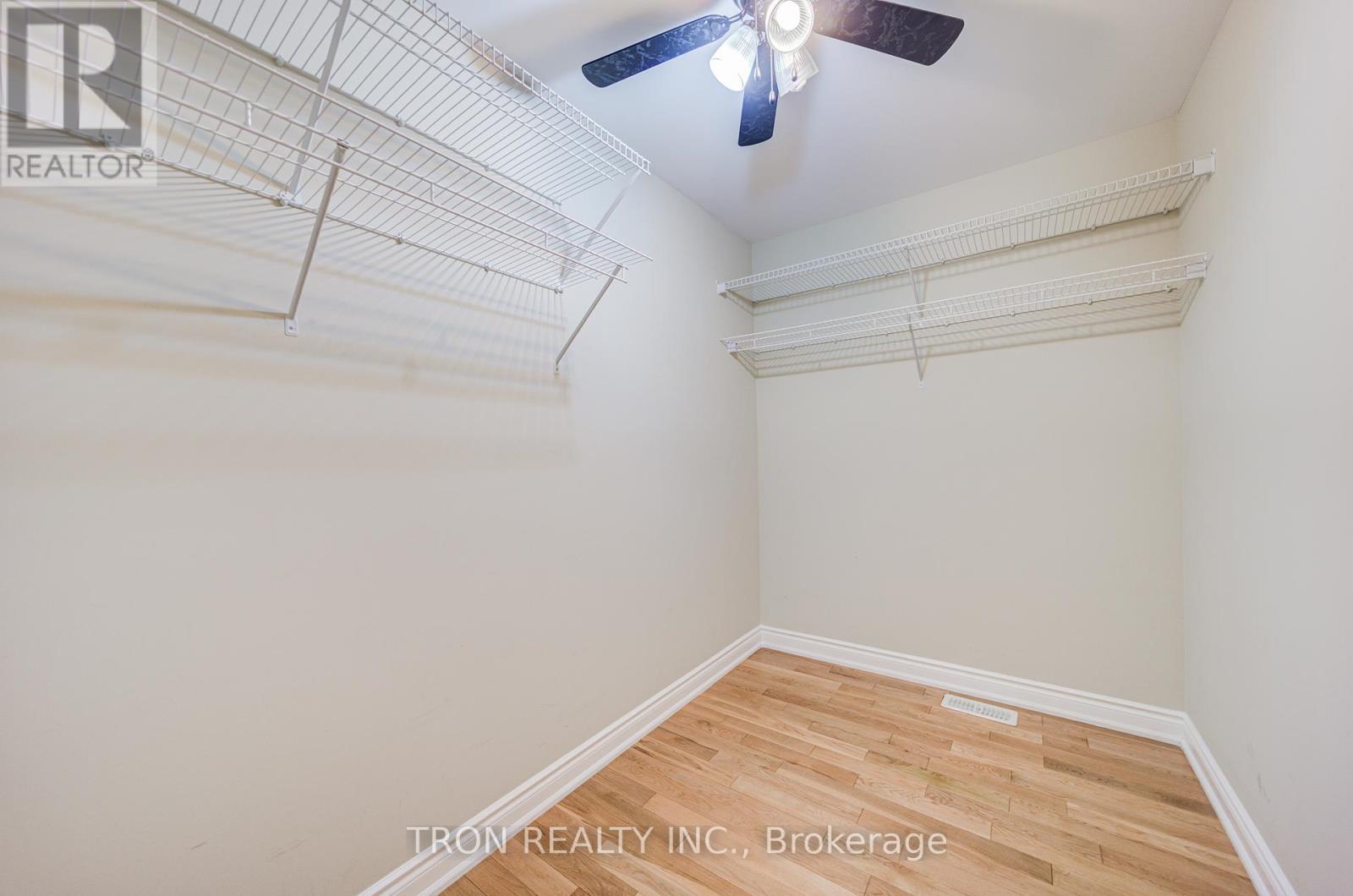 454 The Bridle Walk, Markham, Ontario  L6C 2Y3 - Photo 34 - N12408418