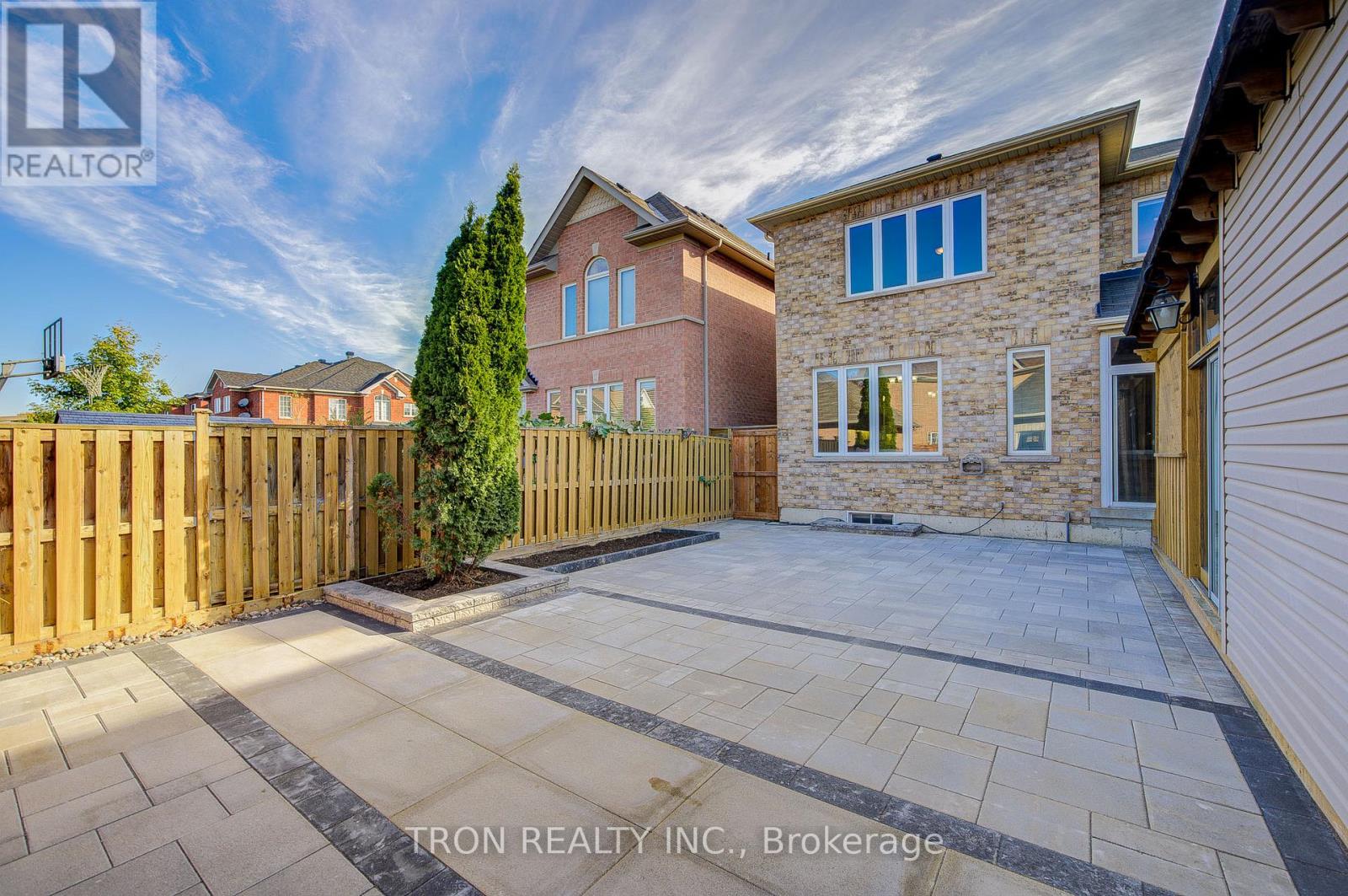 454 The Bridle Walk, Markham, Ontario  L6C 2Y3 - Photo 48 - N12408418
