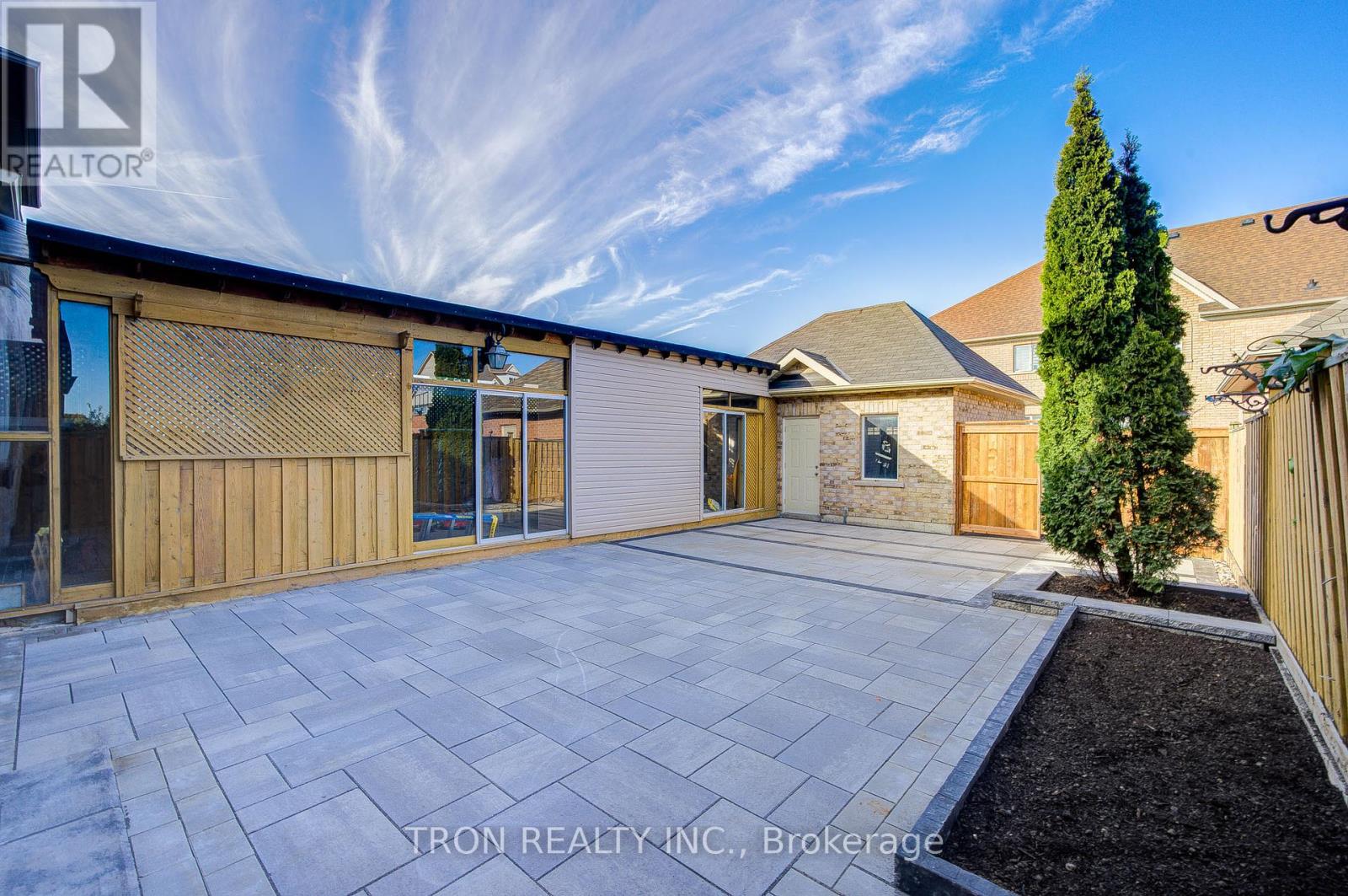 454 The Bridle Walk, Markham, Ontario  L6C 2Y3 - Photo 47 - N12408418