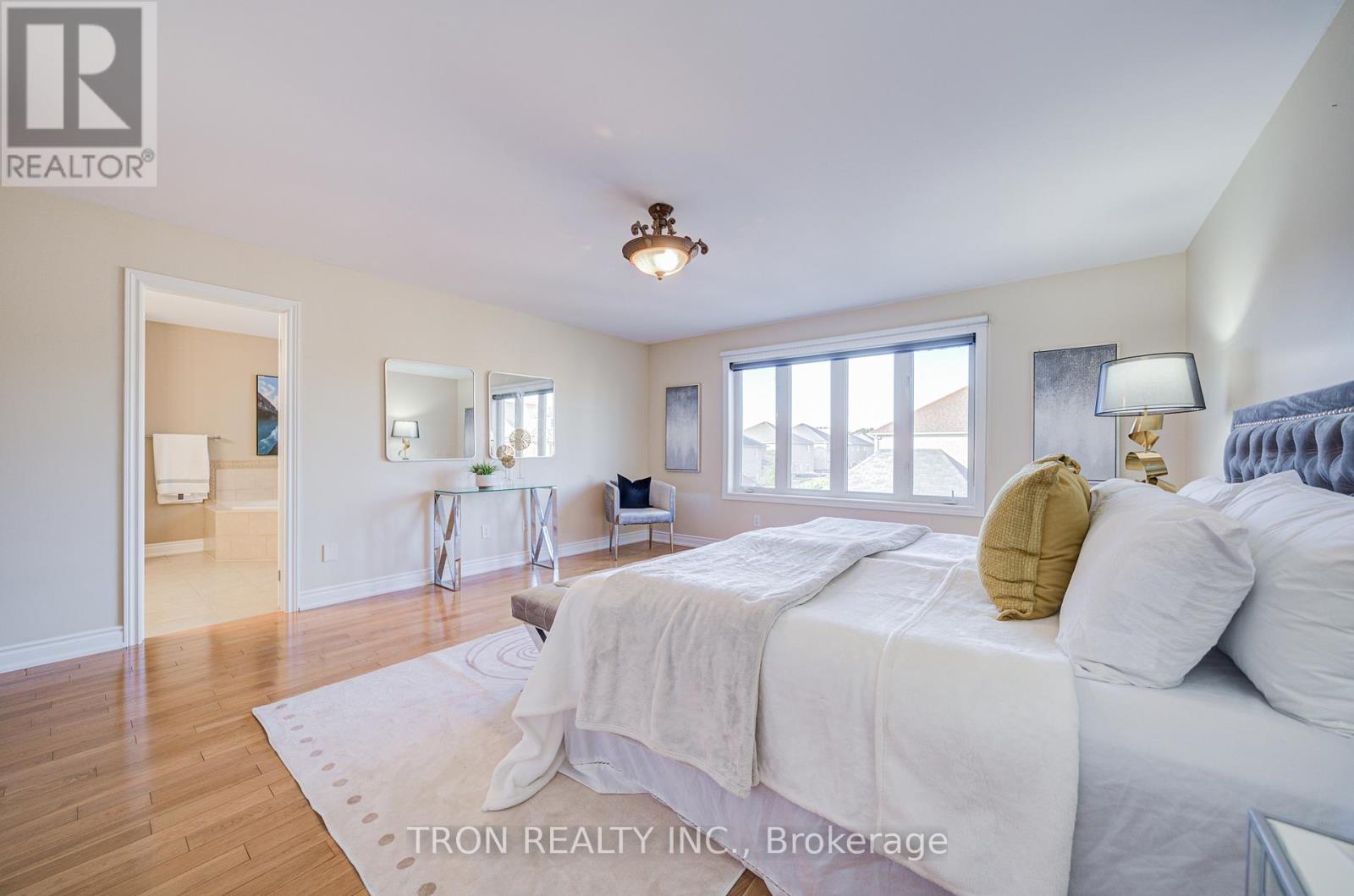 454 The Bridle Walk, Markham, Ontario  L6C 2Y3 - Photo 37 - N12408418