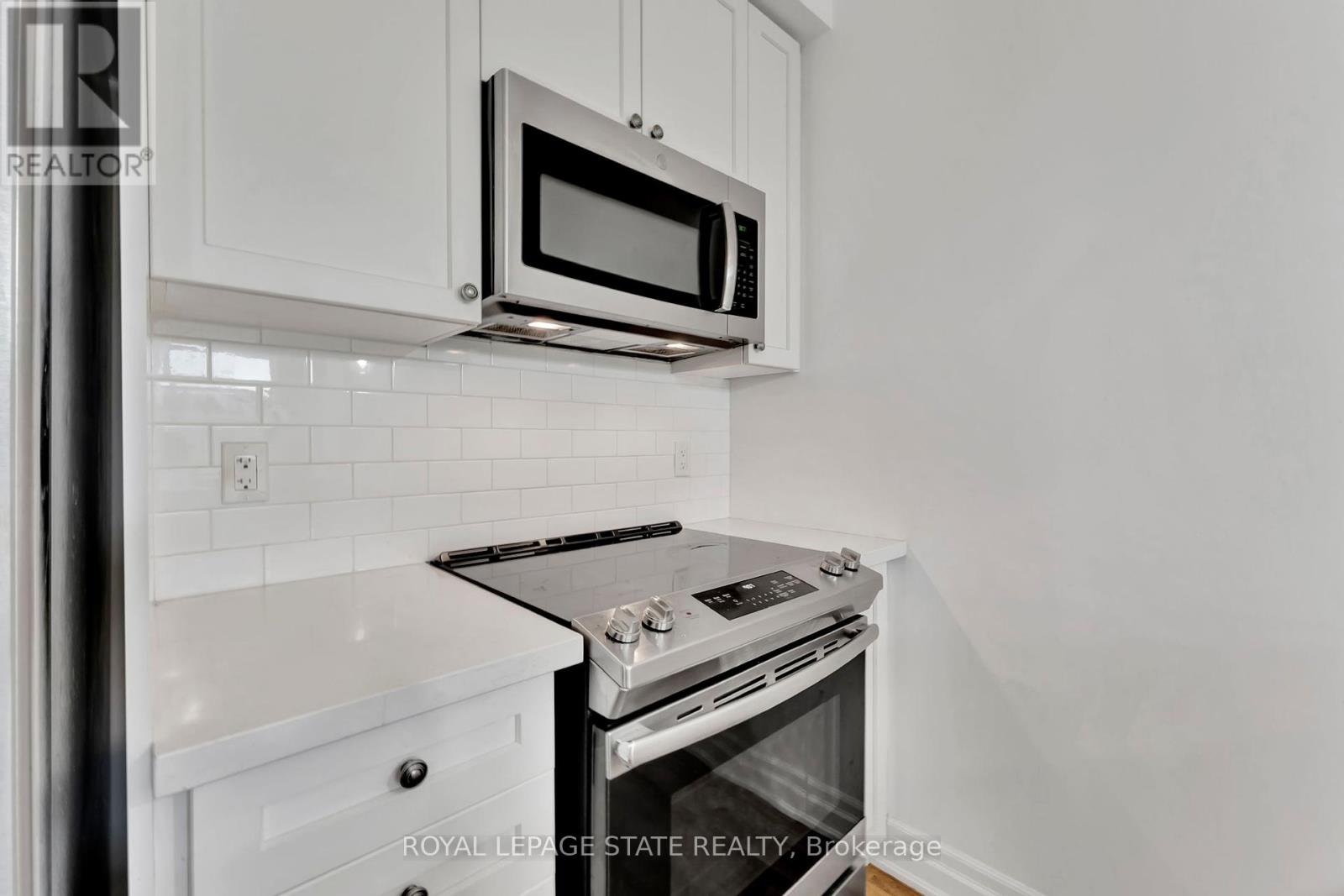 809 - 81 Robinson Street, Hamilton, Ontario  L8P 0C2 - Photo 16 - X12182560
