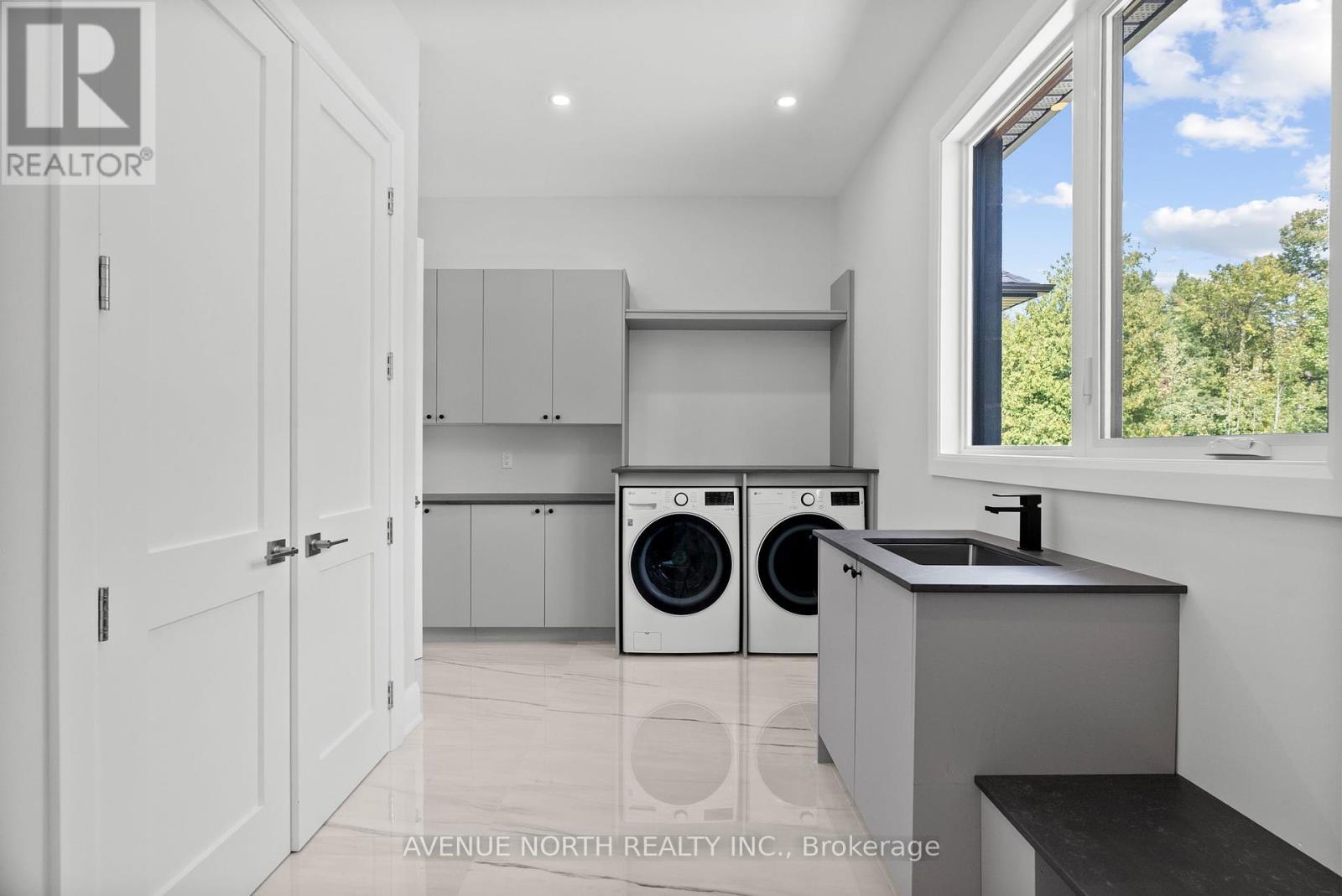 135 Cherry Hill Drive, Ottawa, Ontario  K0A 1L0 - Photo 20 - X12410846