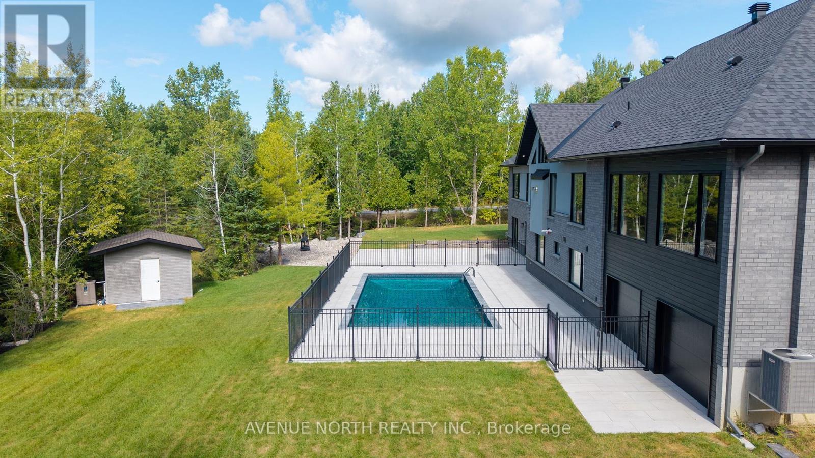 135 Cherry Hill Drive, Ottawa, Ontario  K0A 1L0 - Photo 47 - X12410846