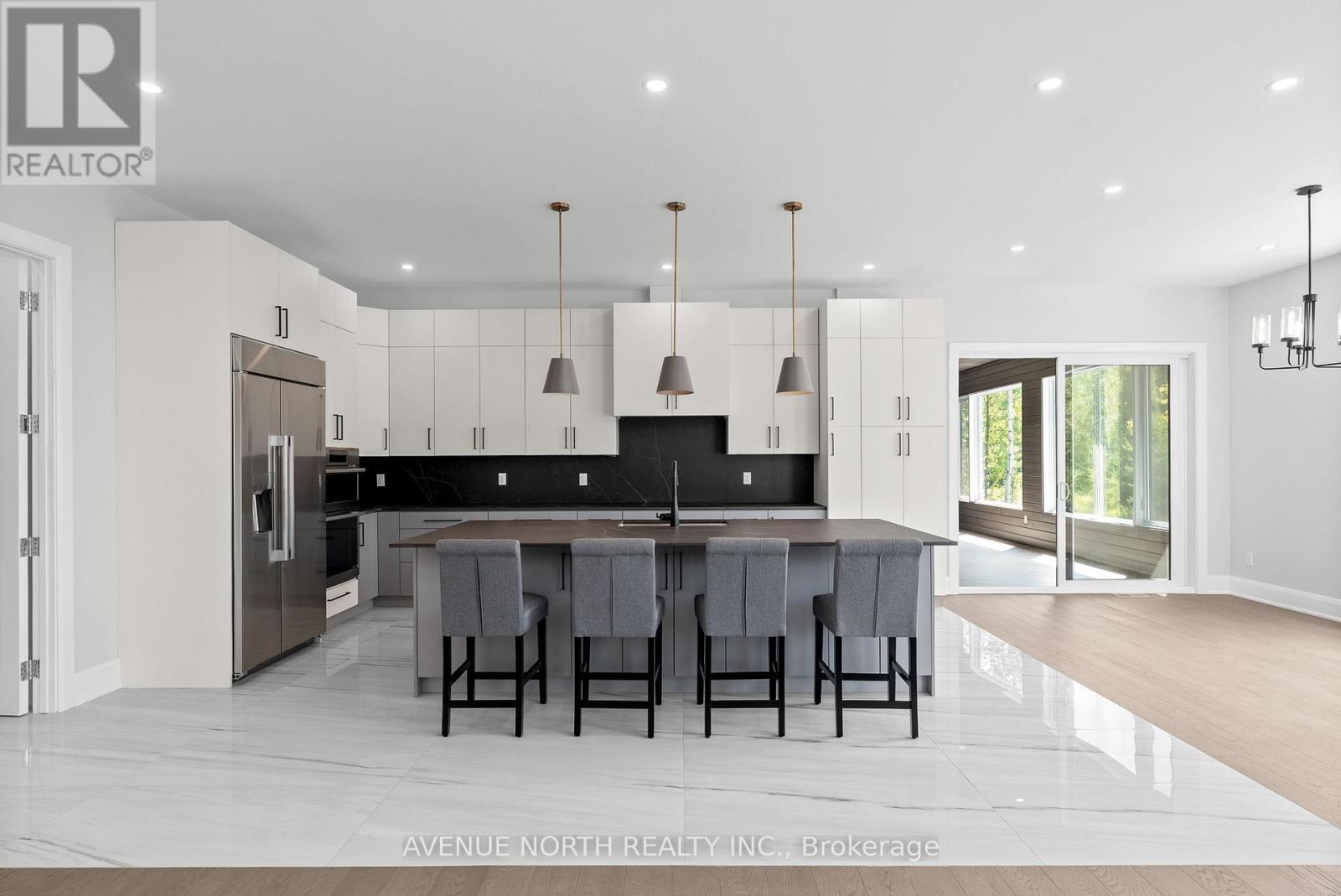 135 Cherry Hill Drive, Ottawa, Ontario  K0A 1L0 - Photo 8 - X12410846