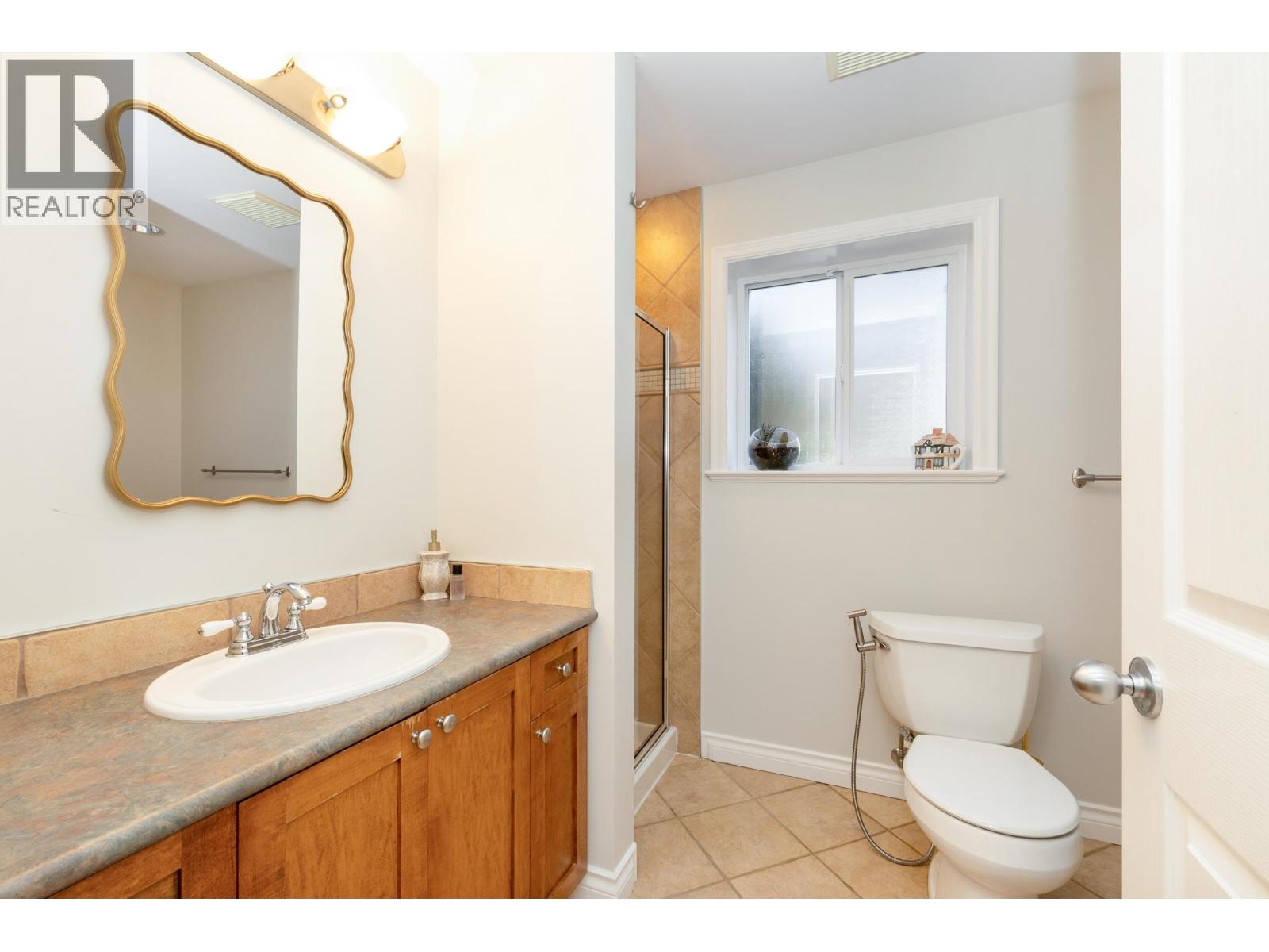 2329 Oneida Drive, Coquitlam, British Columbia  V3J 7A7 - Photo 28 - R3048060