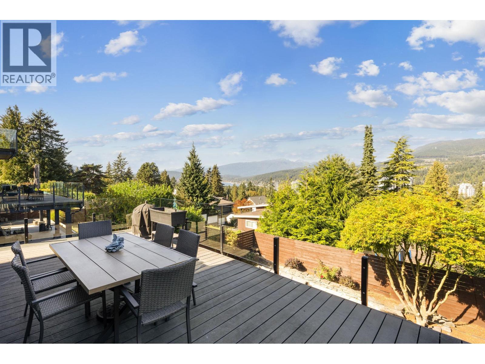 2329 Oneida Drive, Coquitlam, British Columbia  V3J 7A7 - Photo 1 - R3048060