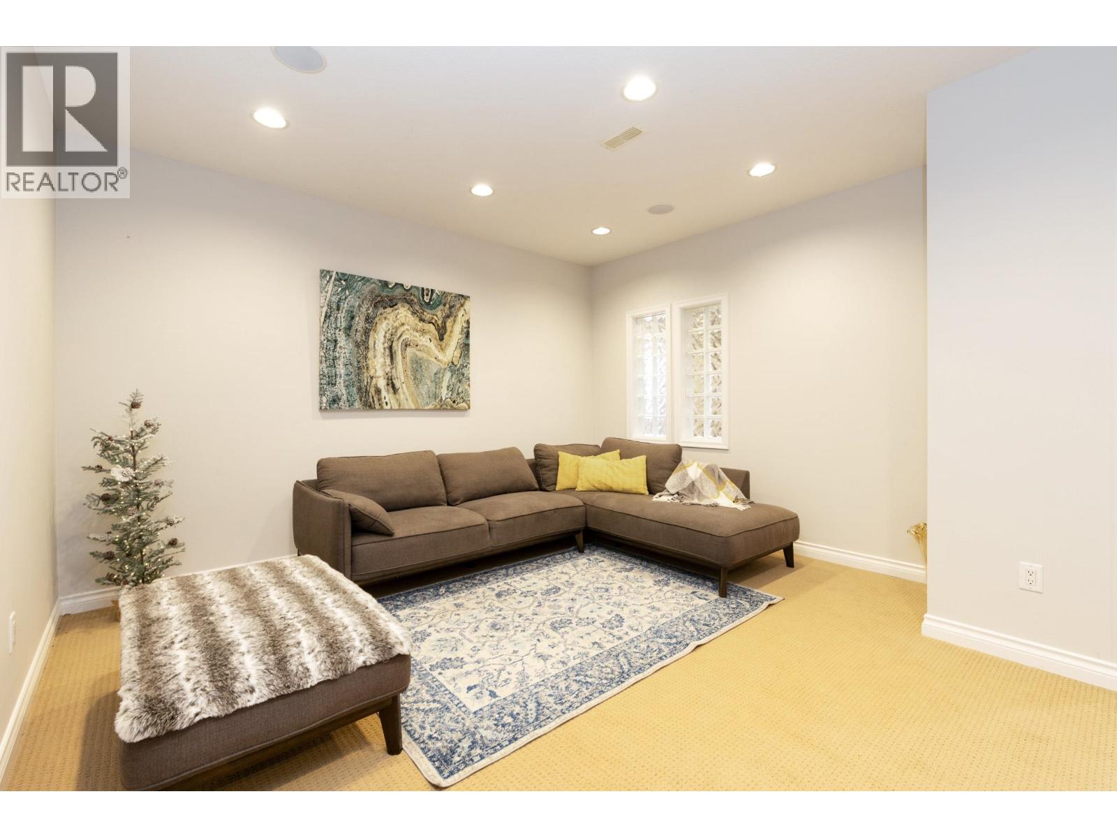 2329 Oneida Drive, Coquitlam, British Columbia  V3J 7A7 - Photo 26 - R3048060
