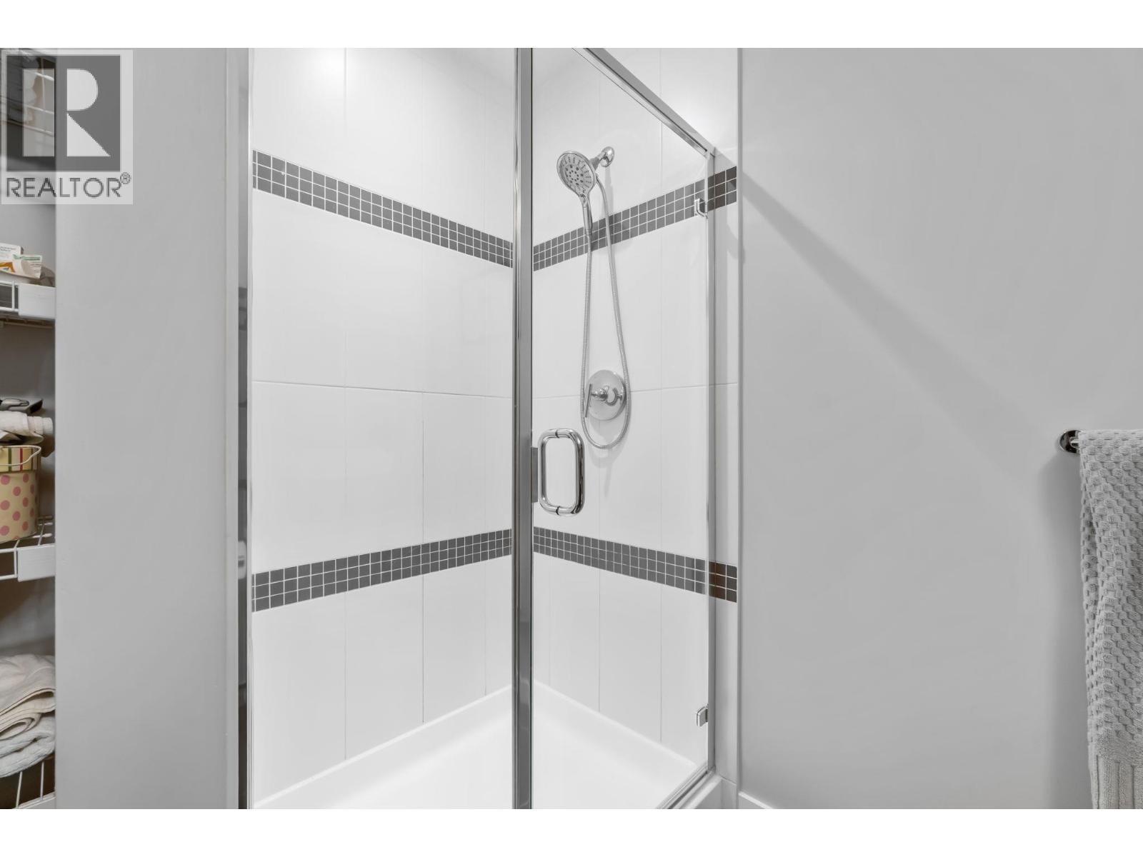 303 288 Hampton Street, New Westminster, British Columbia  V3M 5L9 - Photo 15 - R3047639