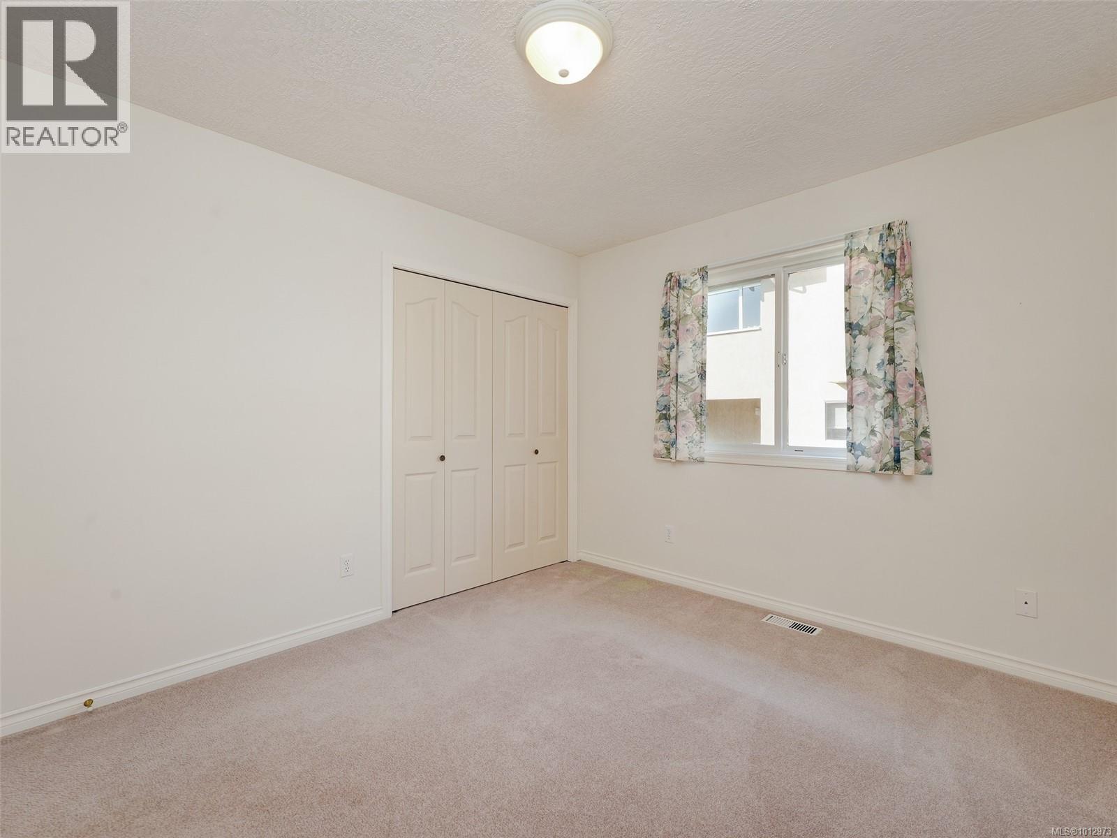 877 Beckwith Ave, Saanich, British Columbia  V8X 3S2 - Photo 27 - 1012973