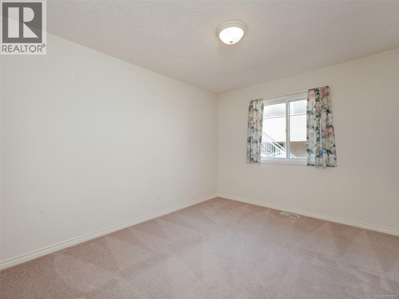 877 Beckwith Ave, Saanich, British Columbia  V8X 3S2 - Photo 23 - 1012973