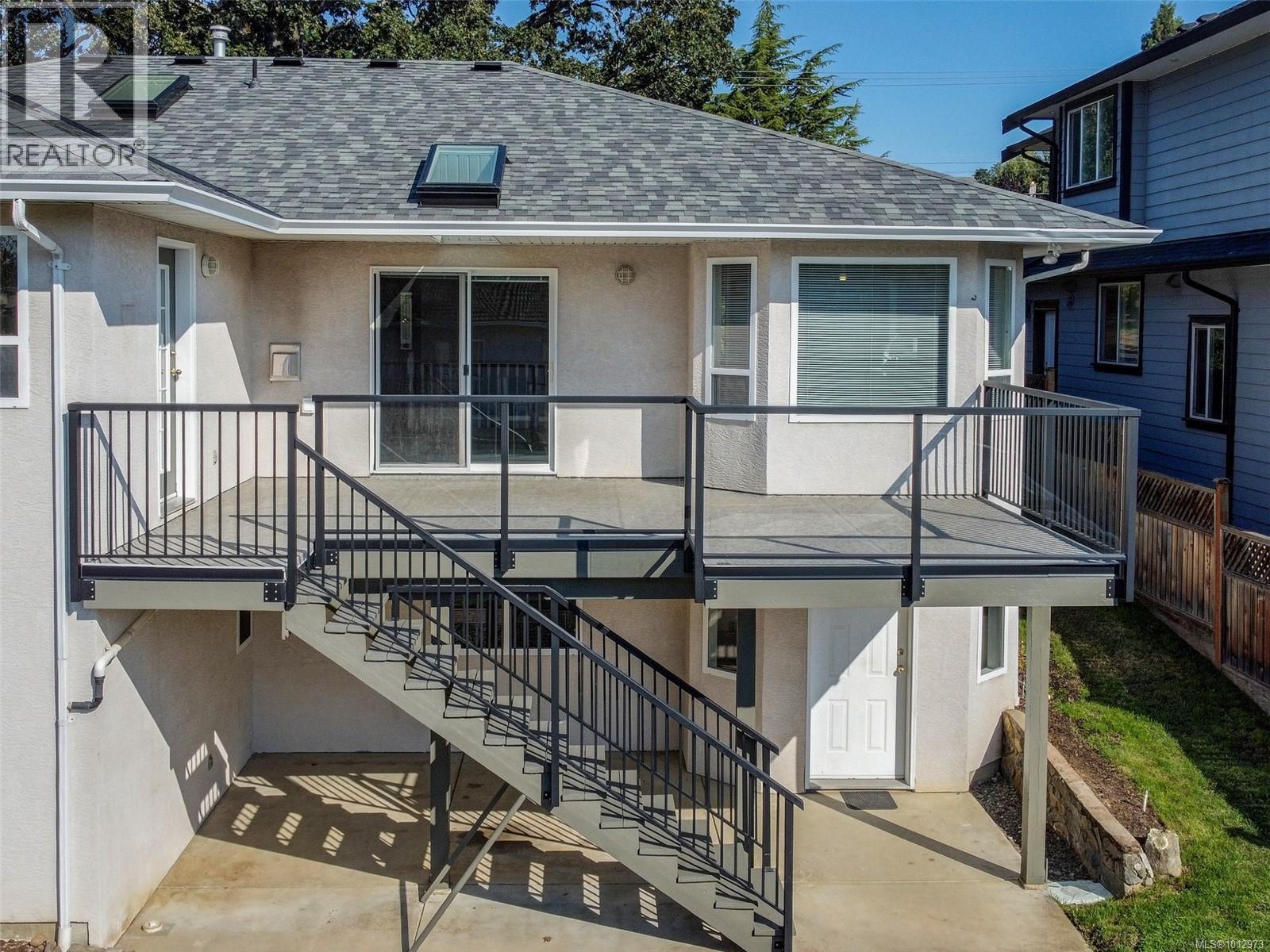 877 Beckwith Ave, Saanich, British Columbia  V8X 3S2 - Photo 50 - 1012973