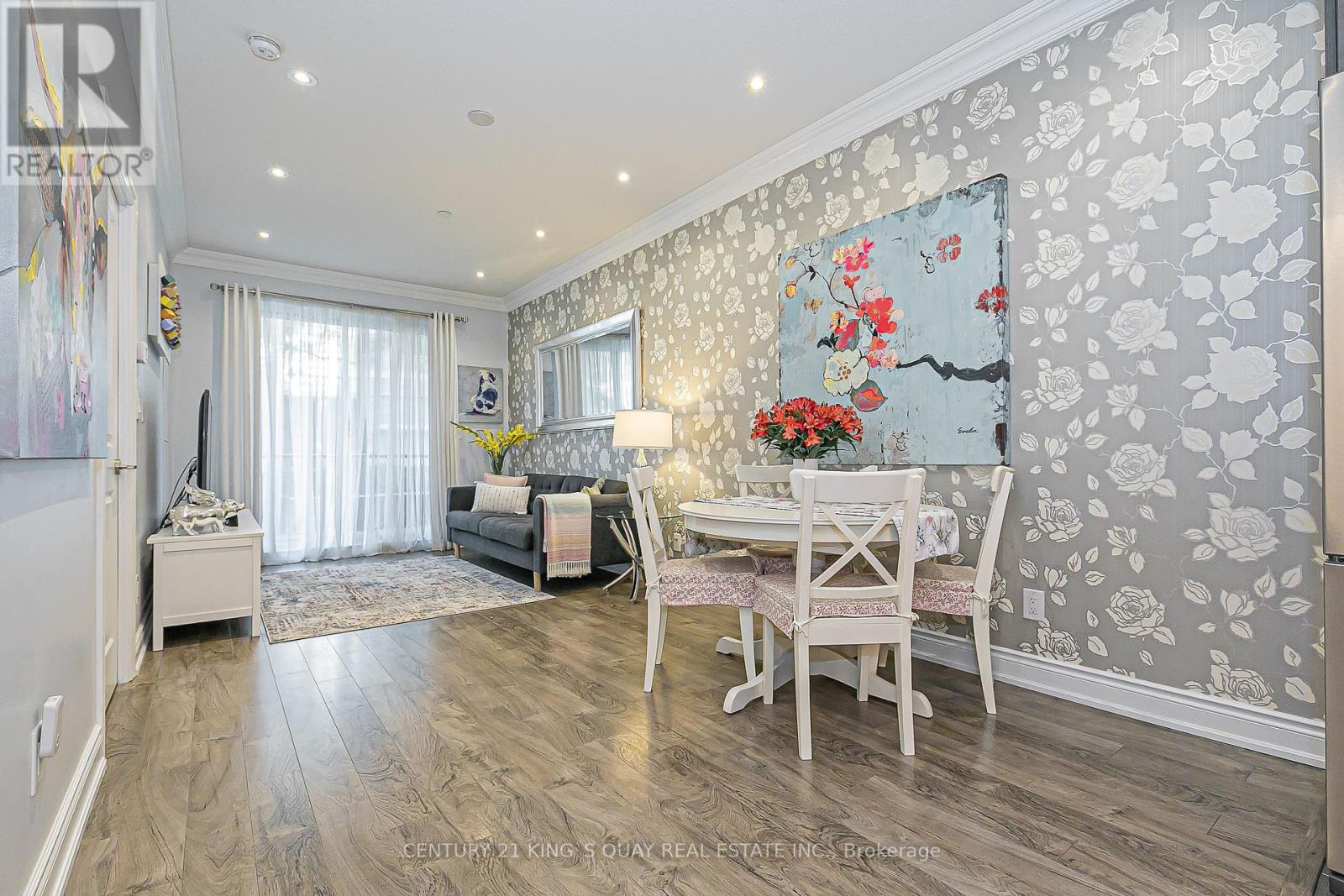 103 - 277 South Park Road, Markham, Ontario  L3T 0B7 - Photo 10 - N12410839