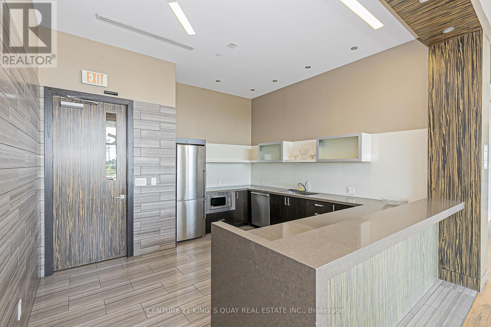 103 - 277 South Park Road, Markham, Ontario  L3T 0B7 - Photo 21 - N12410839