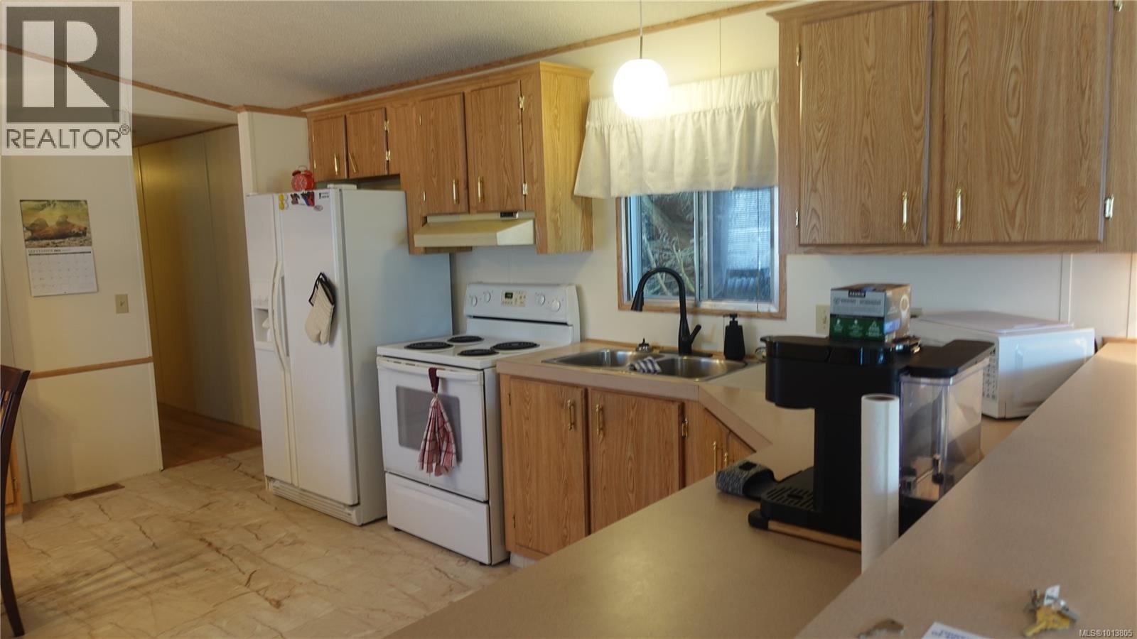 7 6820 Parklands Pl, Lantzville, British Columbia  V0R 2H0 - Photo 11 - 1013805