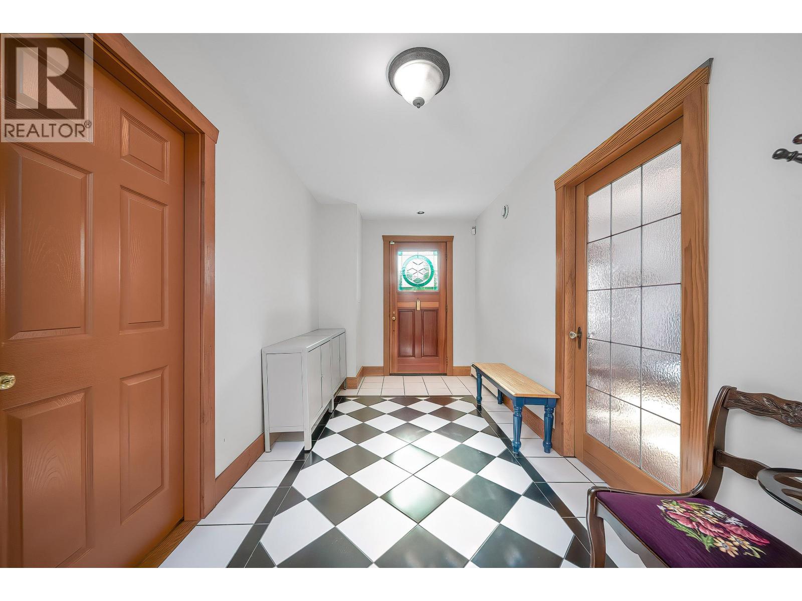 6806 Linden Avenue, Burnaby, British Columbia  V5E 3G4 - Photo 6 - R3049353