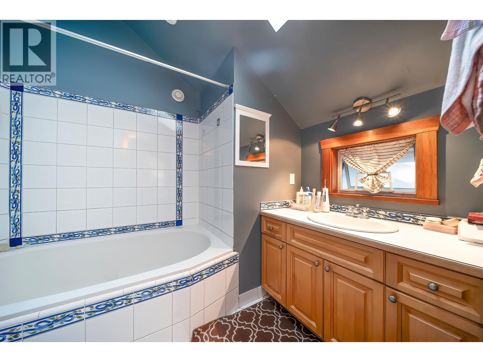 6806 Linden Avenue, Burnaby, British Columbia  V5E 3G4 - Photo 27 - R3049353