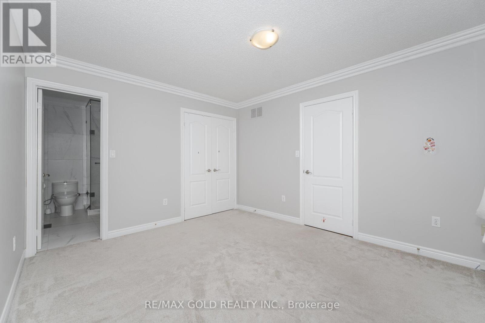 2 Treeview Crescent, Caledon, Ontario  L7C 1E2 - Photo 28 - W12405388