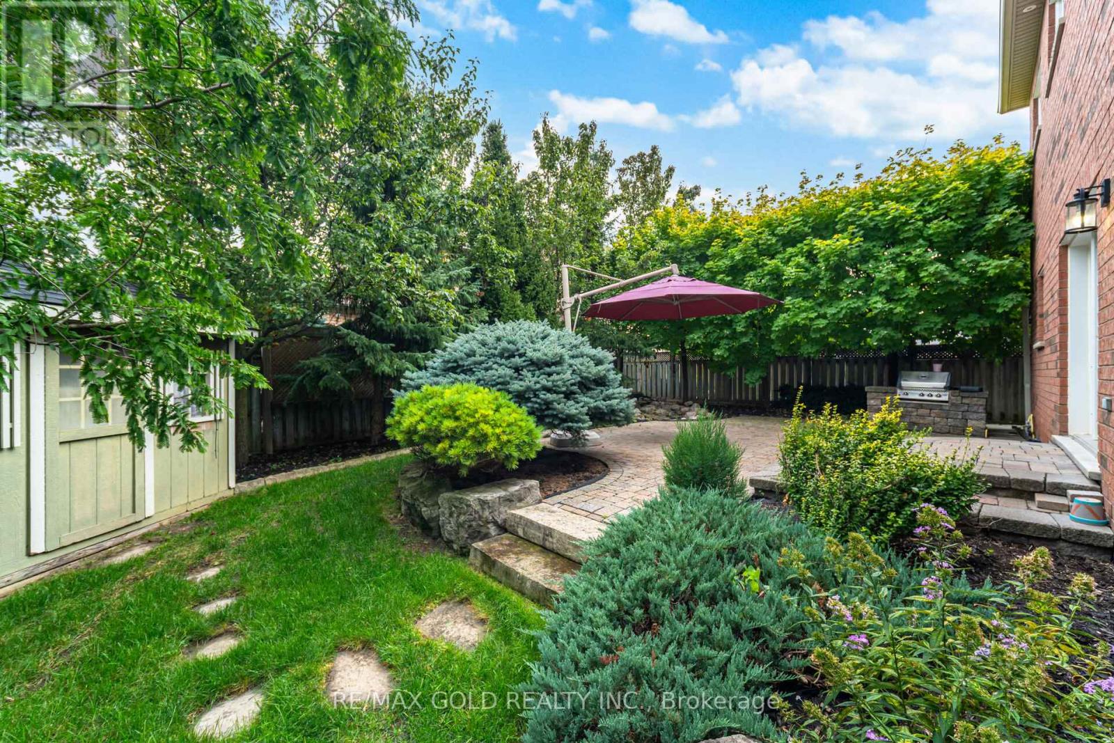 2 Treeview Crescent, Caledon, Ontario  L7C 1E2 - Photo 30 - W12405388