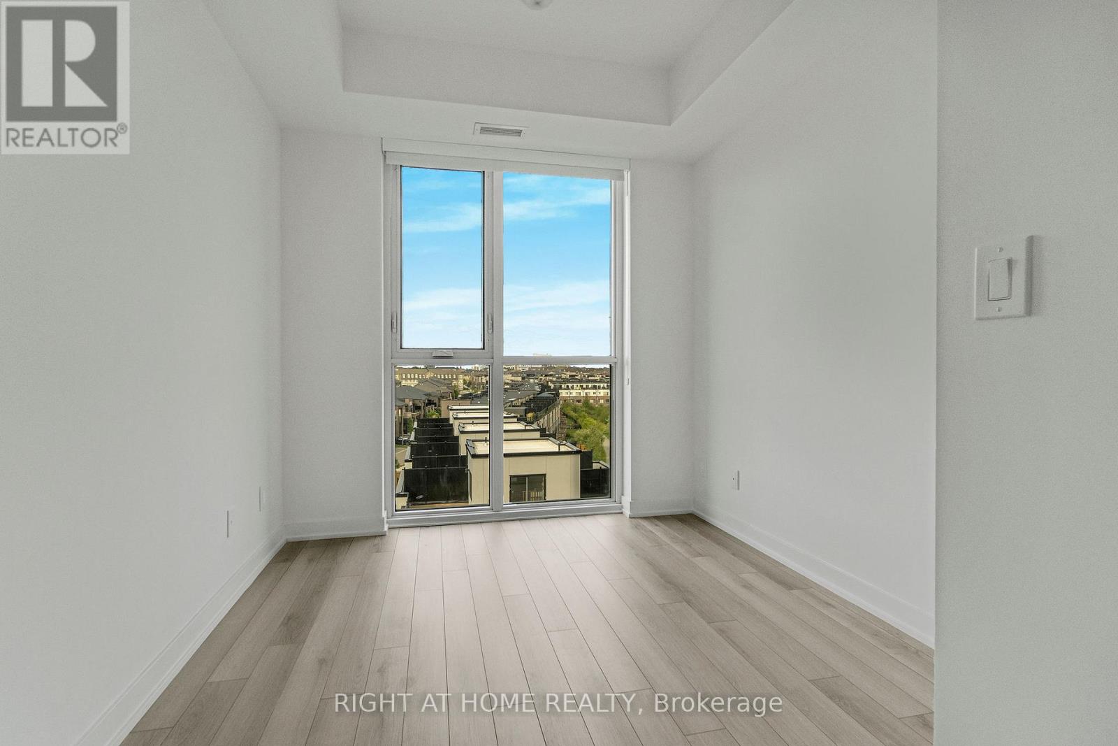 609 - 3079 Trafalgar Road, Oakville, Ontario  L6H 8C5 - Photo 19 - W12410856