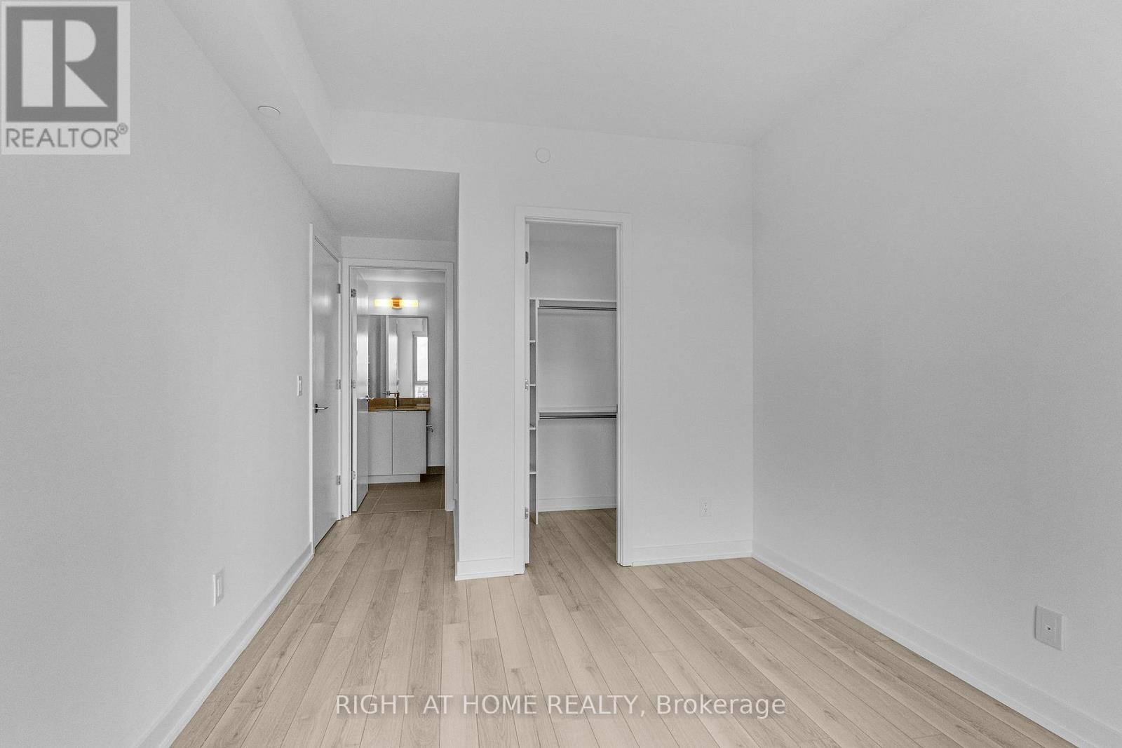 609 - 3079 Trafalgar Road, Oakville, Ontario  L6H 8C5 - Photo 23 - W12410856
