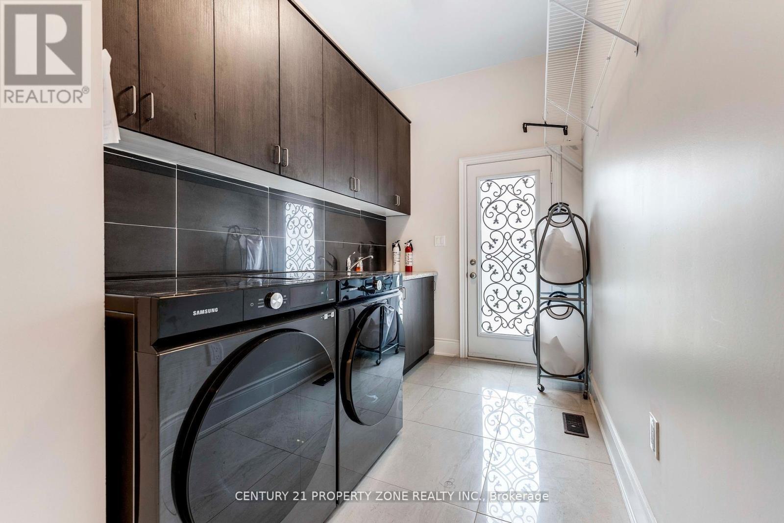 30 Sister Oreilly Road, Brampton, Ontario  L6P 4C6 - Photo 24 - W12410874