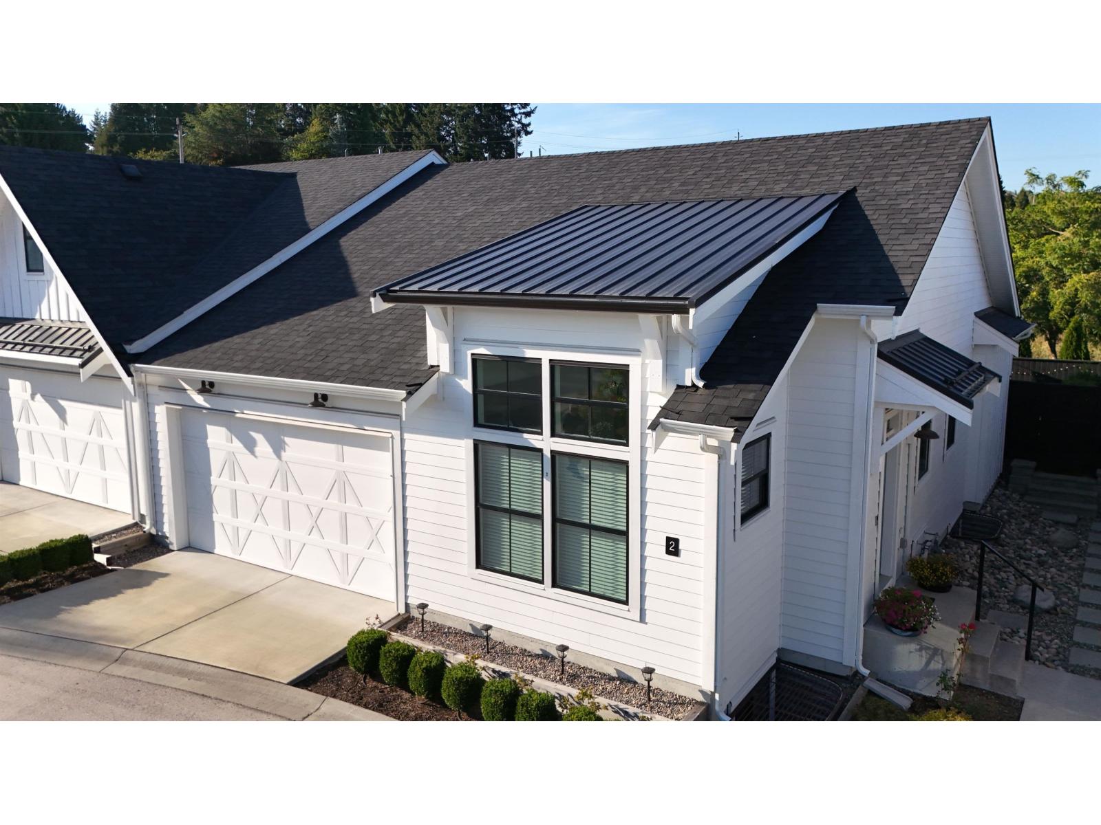 2 5528 148 STREET, Surrey, British Columbia