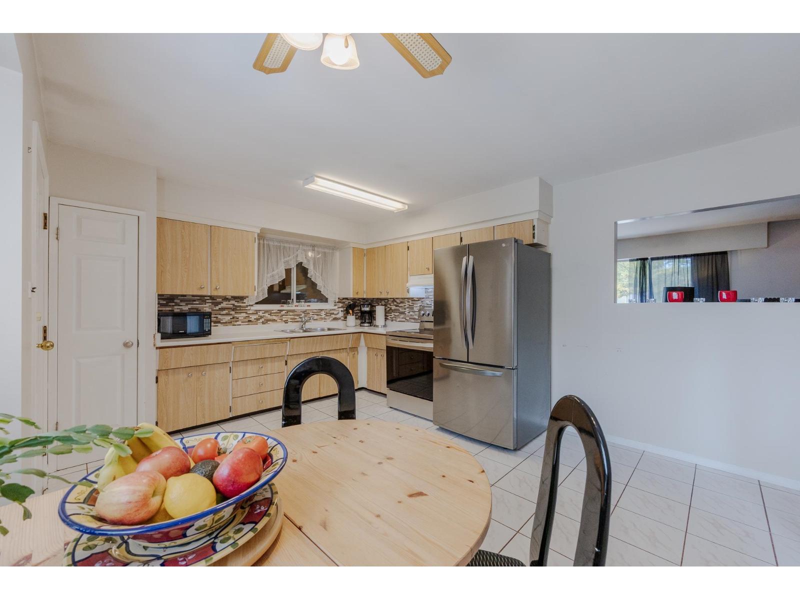 7980 112 Street, Delta, British Columbia  V4C 4W1 - Photo 6 - R3048348