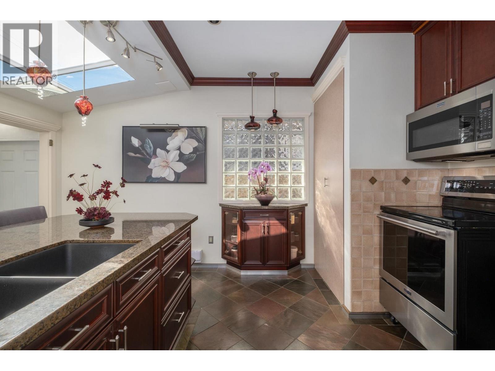 Listing Picture 19 of 34 : 5138 SOMERVILLE STREET, Vancouver / 溫哥華 - 魯藝地產 Yvonne Lu Group - MLS Medallion Club Member