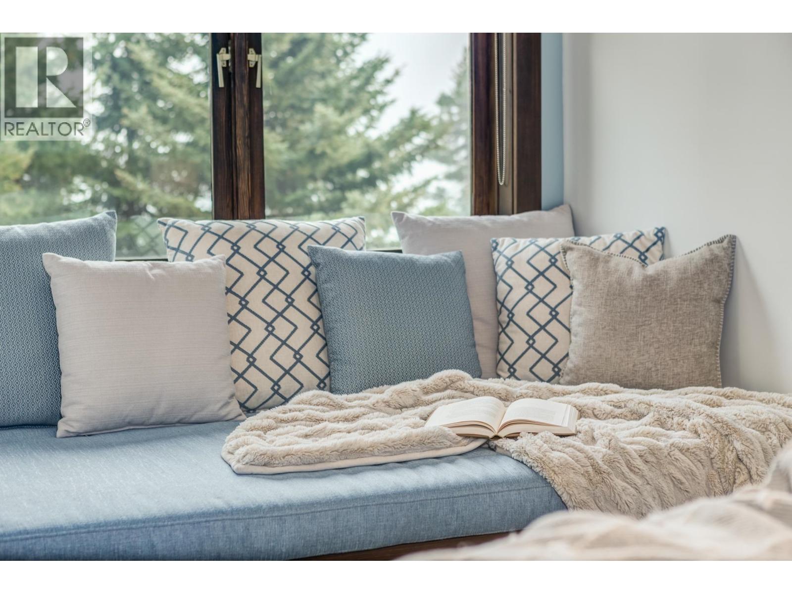 3354 Peak Drive, Whistler, British Columbia  V8E 0V4 - Photo 38 - R3046986