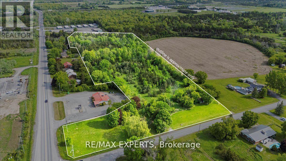 19 VANLUVEN ROAD, Greater Napanee, Ontario