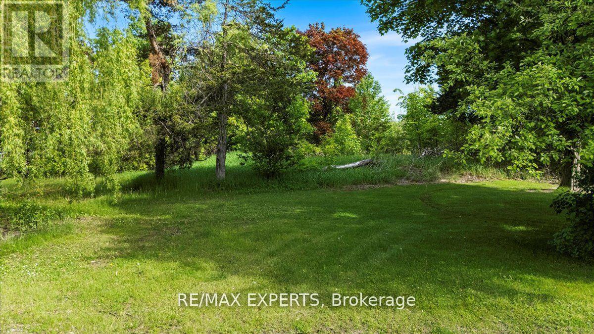 19 Vanluven Road, Greater Napanee, Ontario  K7R 3L2 - Photo 2 - X12410840