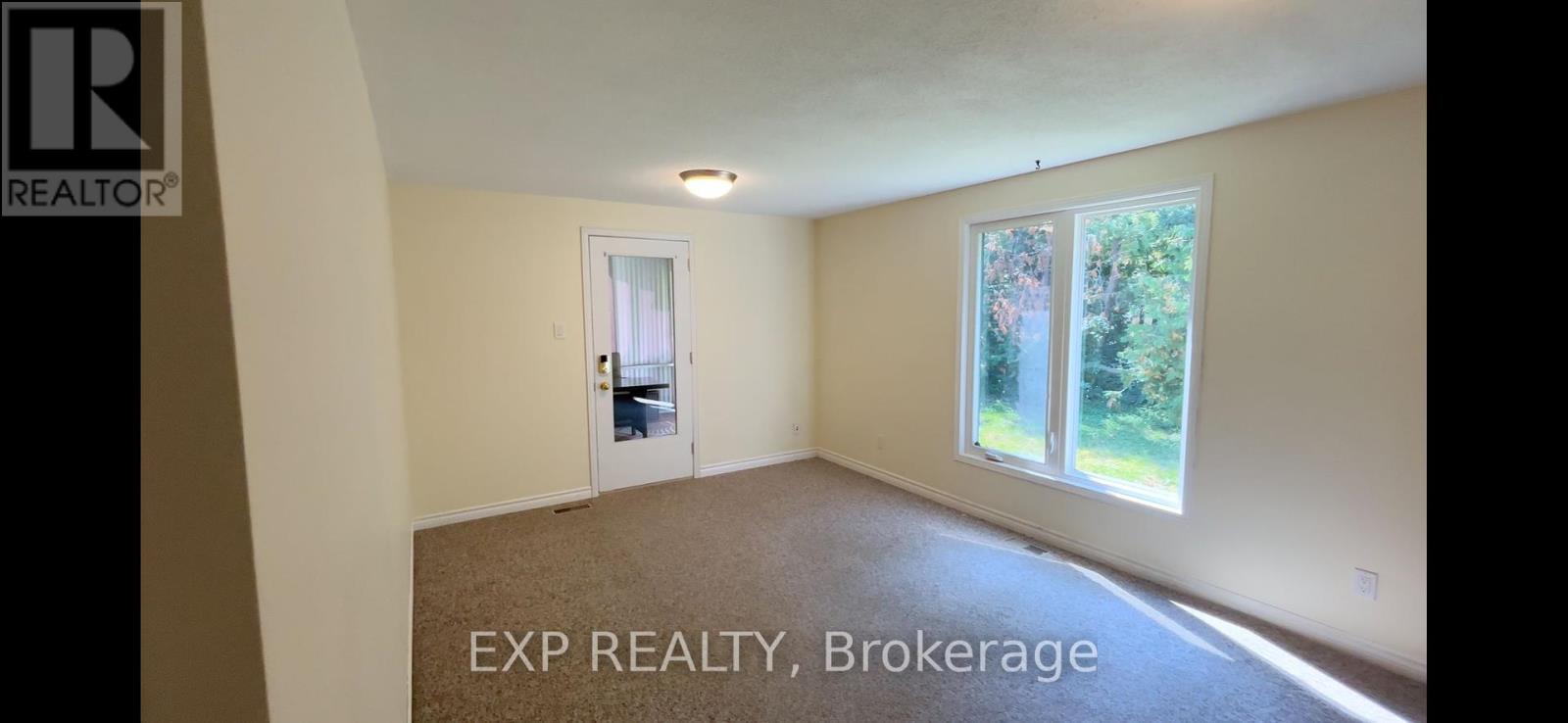 66 Queensline Drive, Ottawa, Ontario  K2H 7J5 - Photo 17 - X12402391