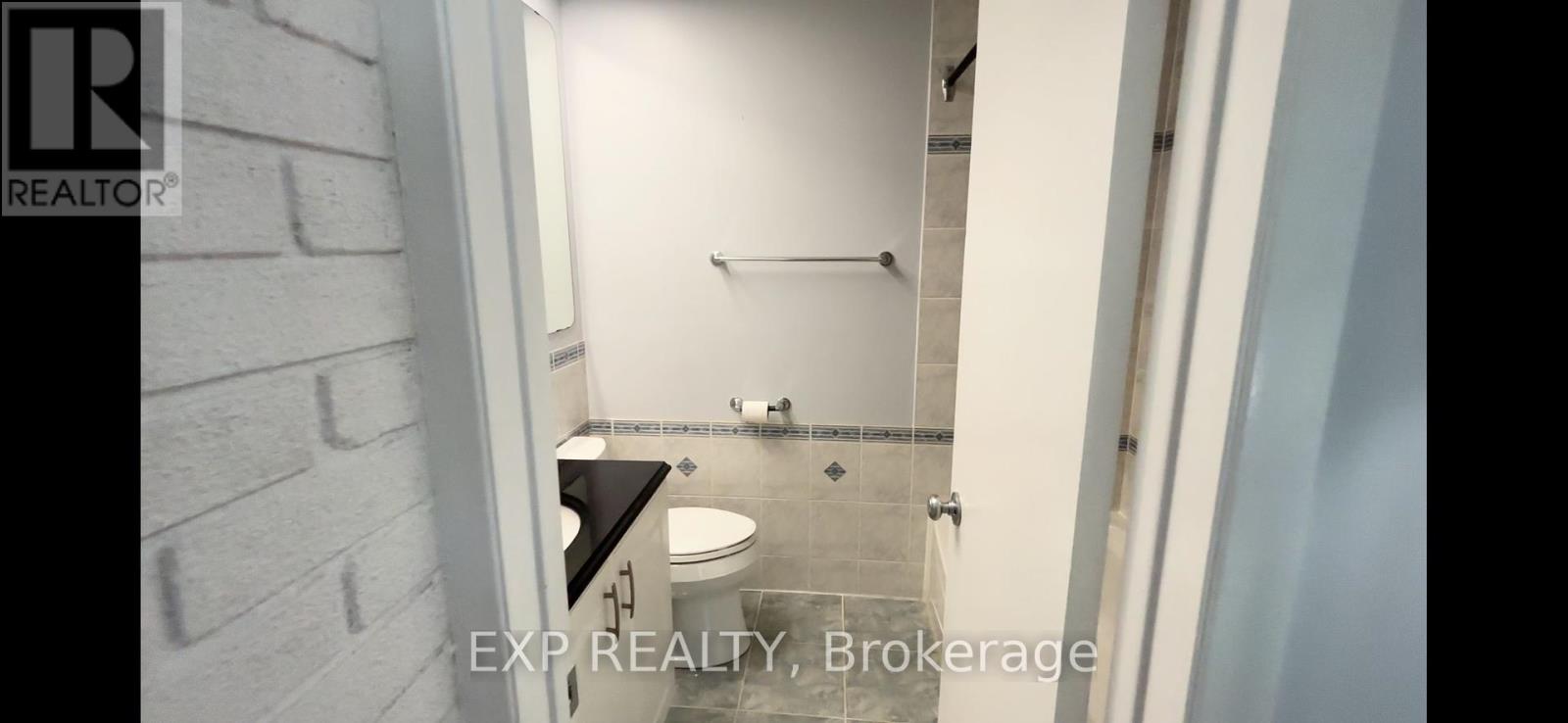 66 Queensline Drive, Ottawa, Ontario  K2H 7J5 - Photo 25 - X12402391