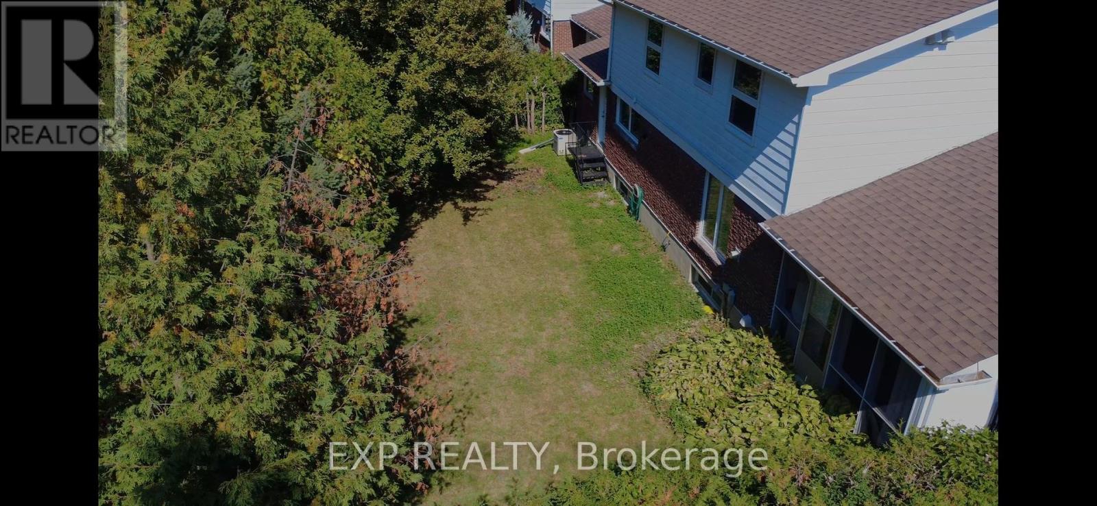 66 Queensline Drive, Ottawa, Ontario  K2H 7J5 - Photo 2 - X12402391