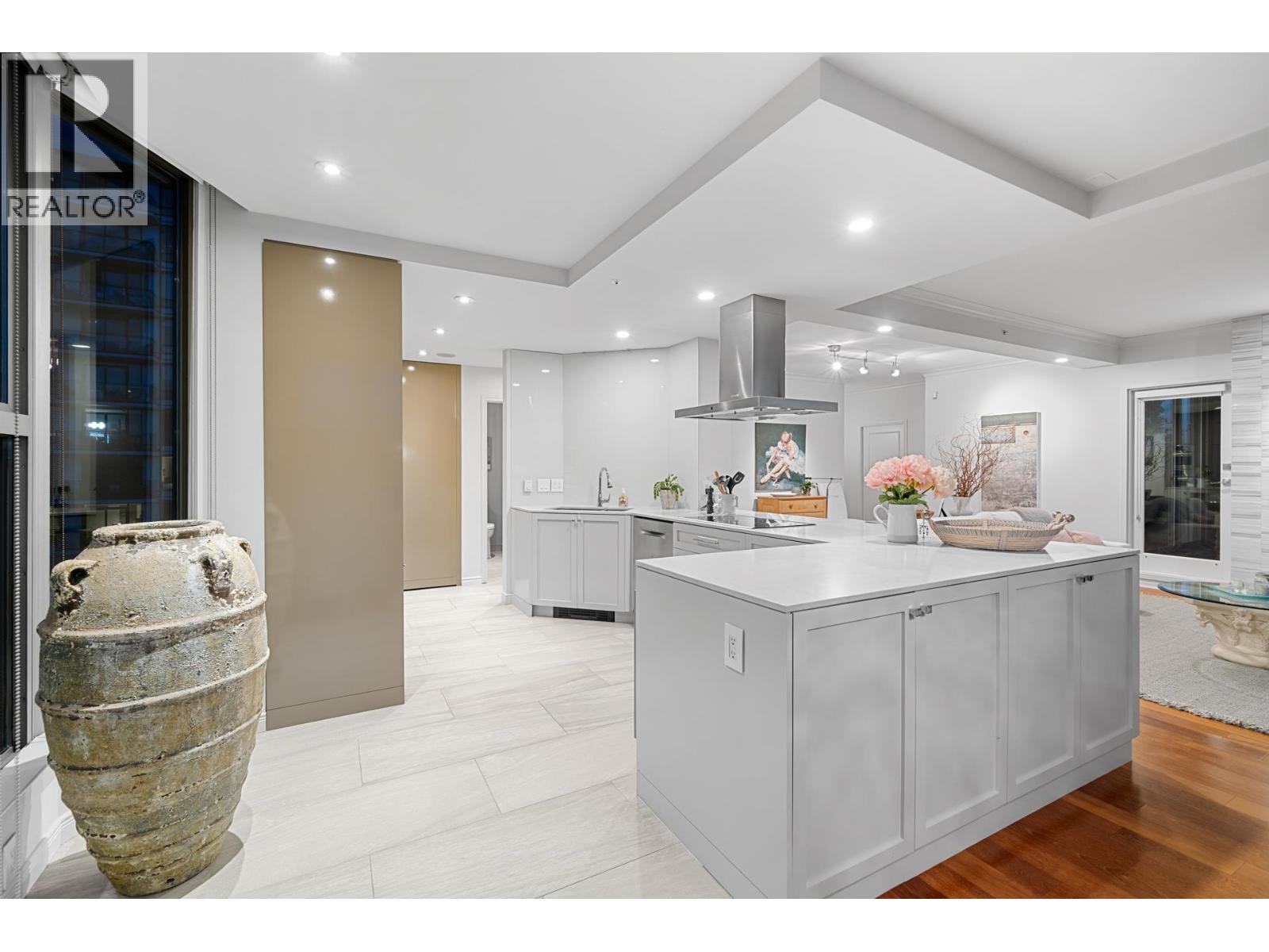 700 1788 W 13th Avenue, Vancouver, British Columbia  V6J 2H1 - Photo 10 - R3049395