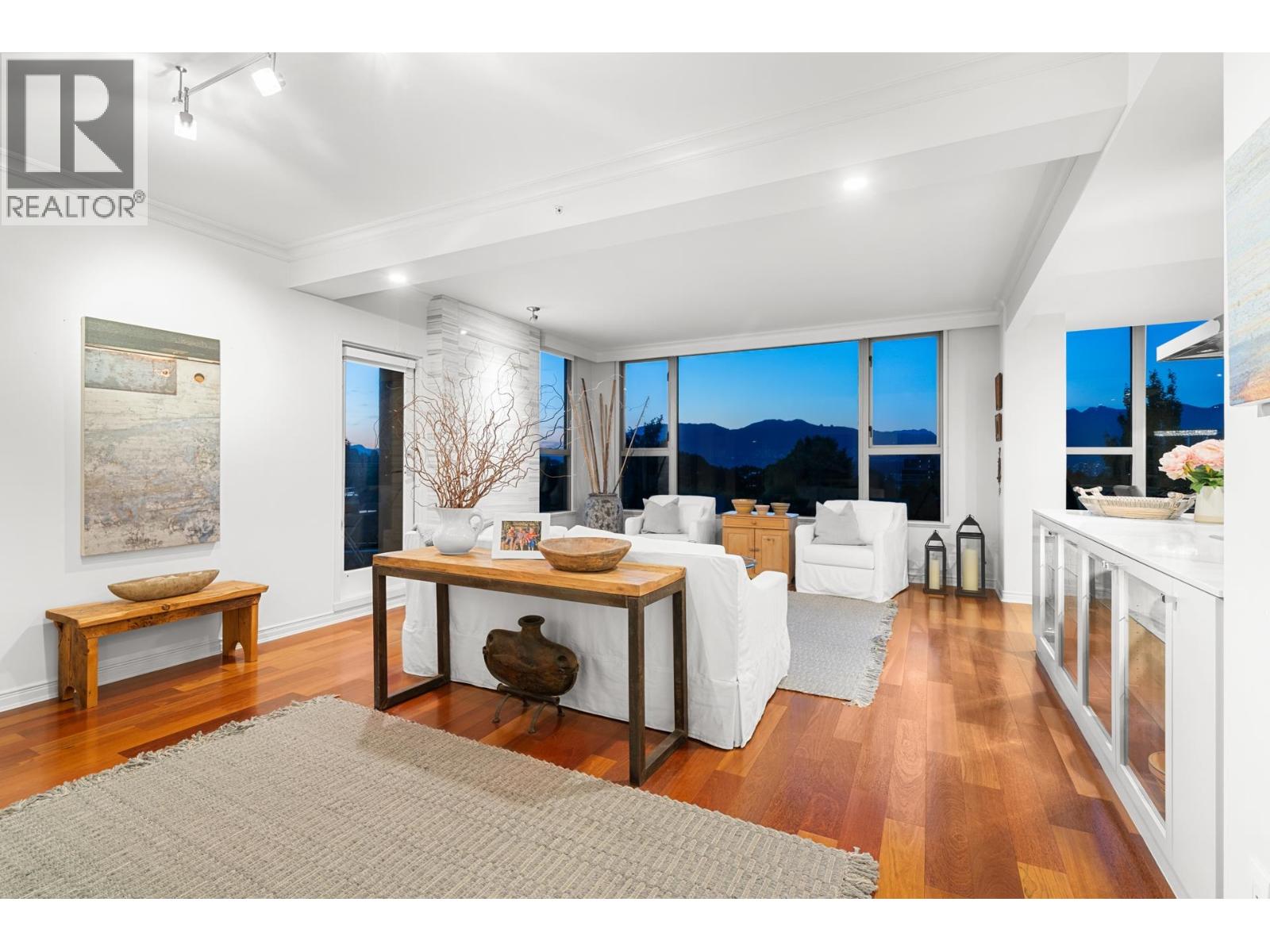 700 1788 W 13th Avenue, Vancouver, British Columbia  V6J 2H1 - Photo 2 - R3049395