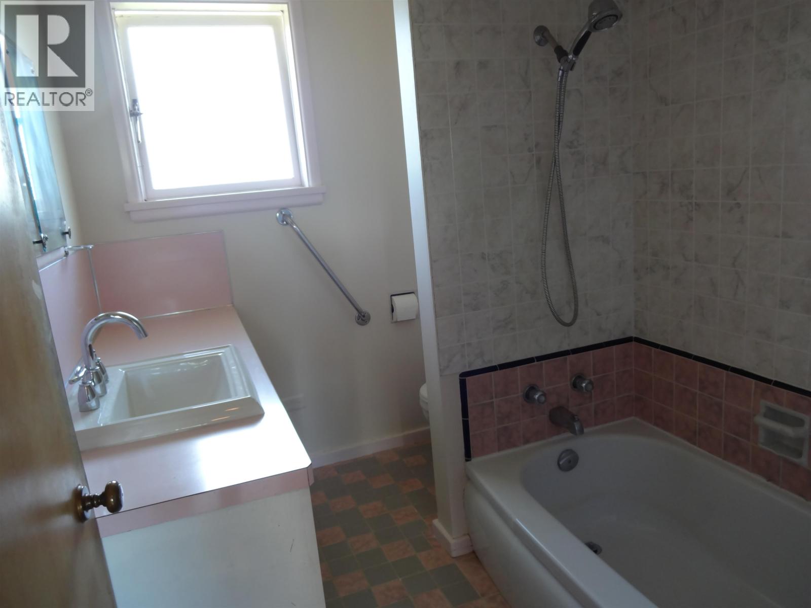 2510 W King Edward Avenue, Vancouver, British Columbia  V6L 1T4 - Photo 9 - R3049384