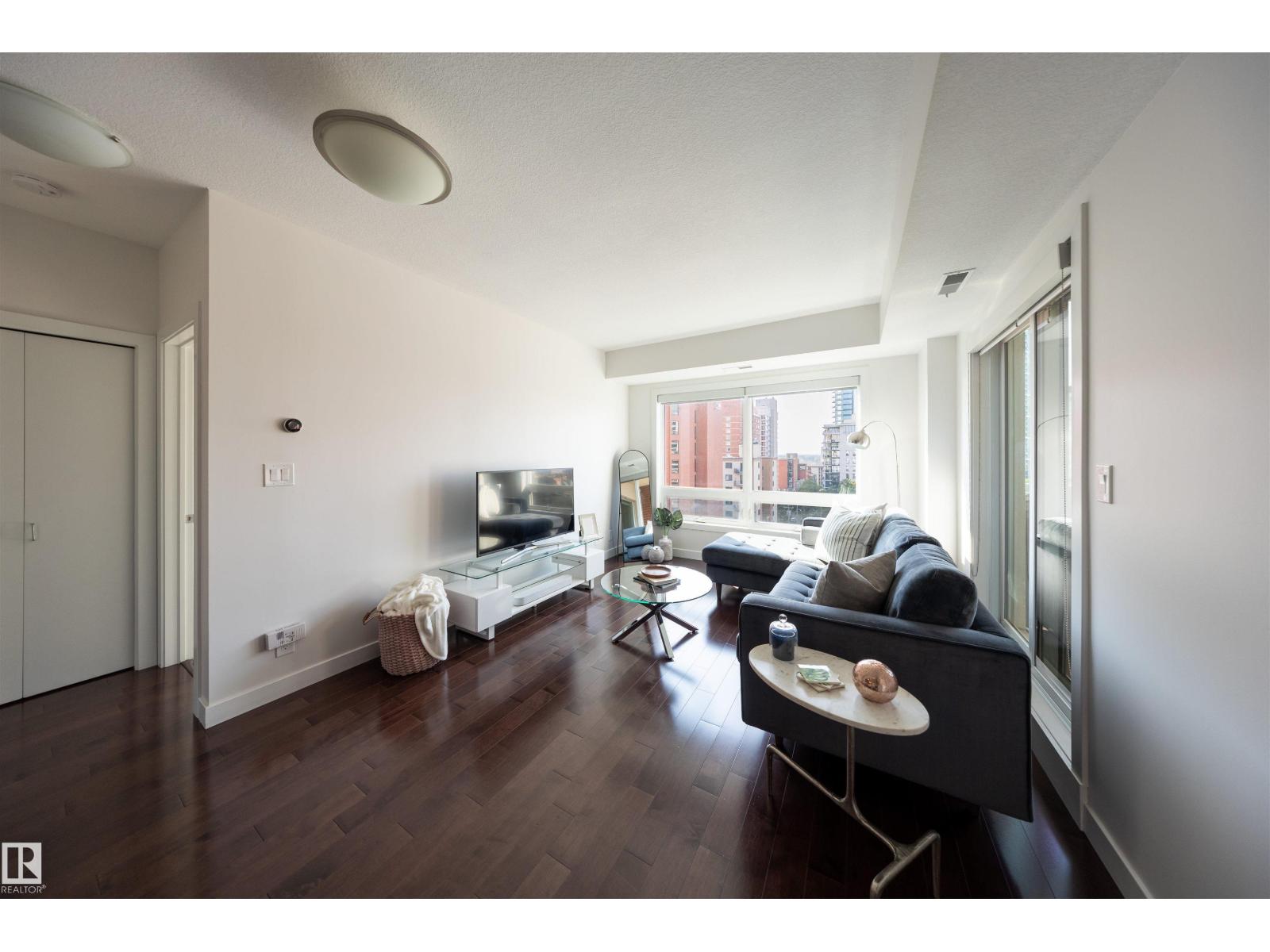 #905 10055 118 St Nw, Edmonton, Alberta  T5K 0C1 - Photo 2 - E4458228
