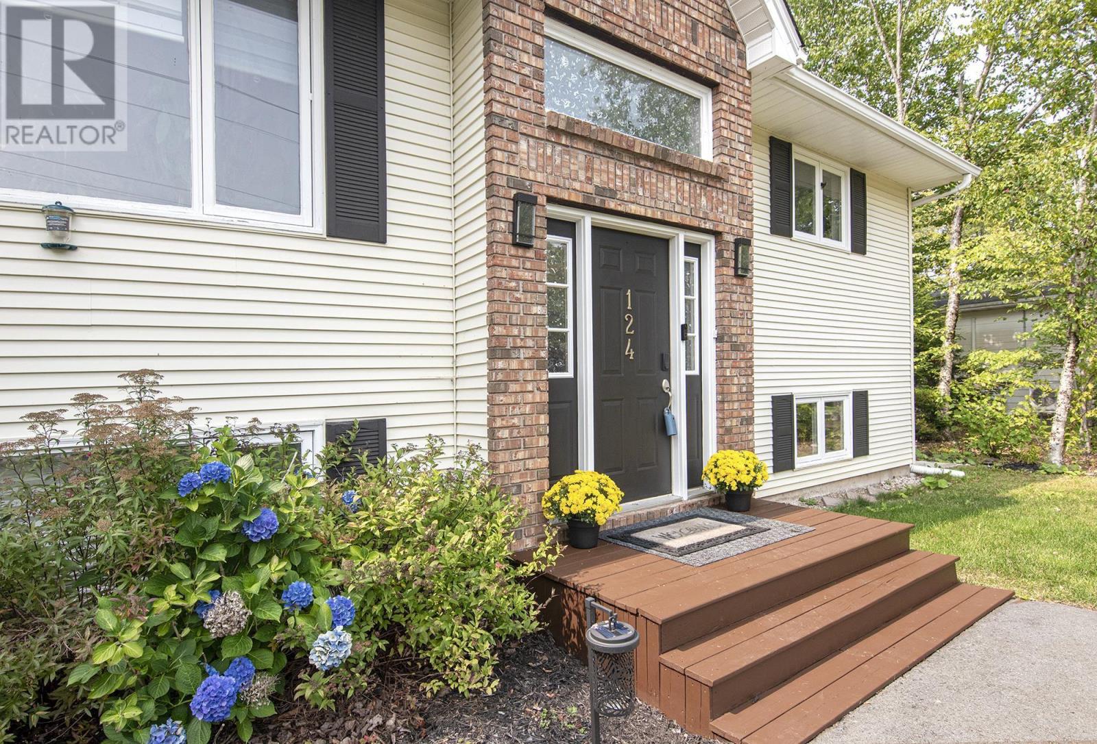 Property at 124 Fenerty Road image 3