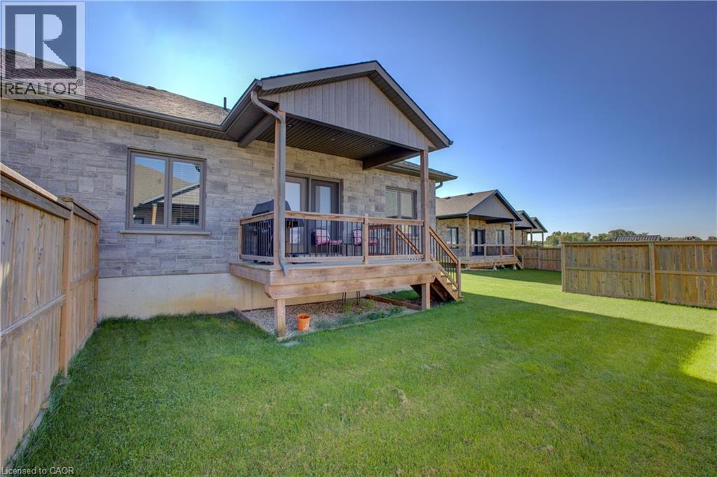 274 Mccourt Place, Atwood, Ontario  N0G 1B0 - Photo 37 - 40769228