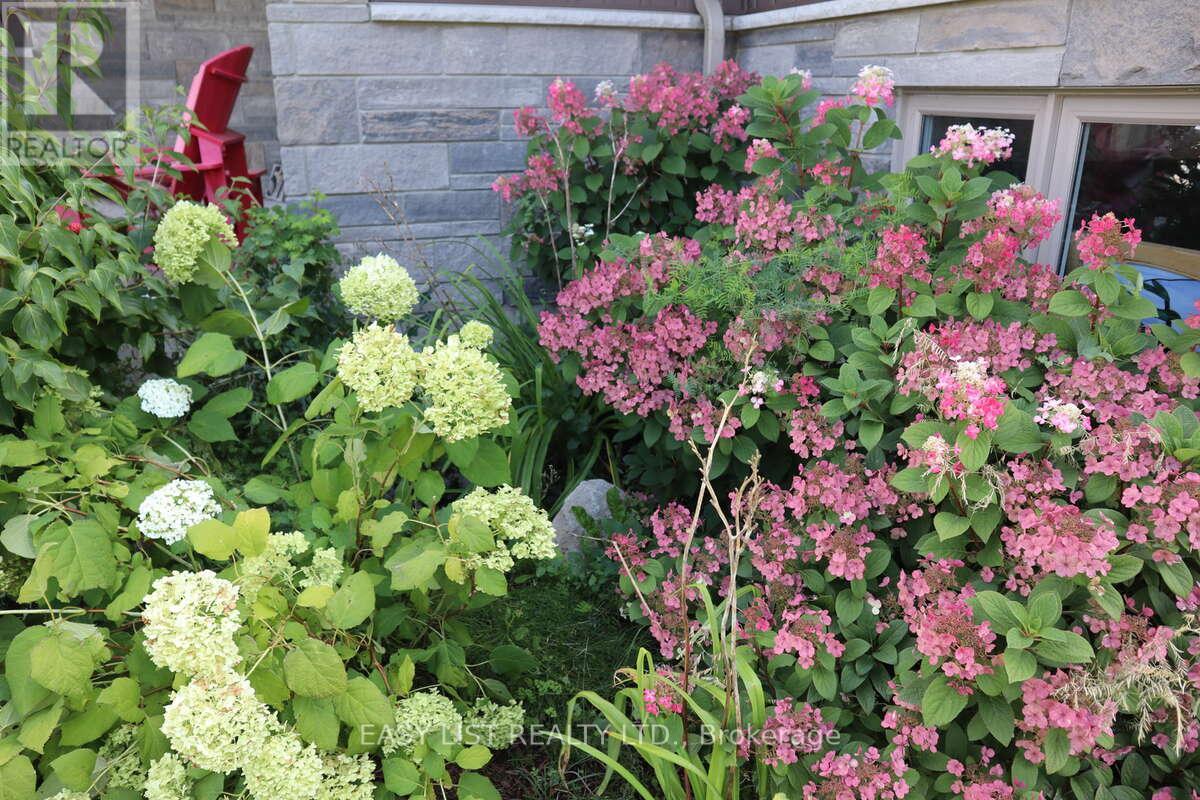 57 Chestnut Hill Crescent, Arran-Elderslie, Ontario  N0H 2N0 - Photo 7 - X12404327