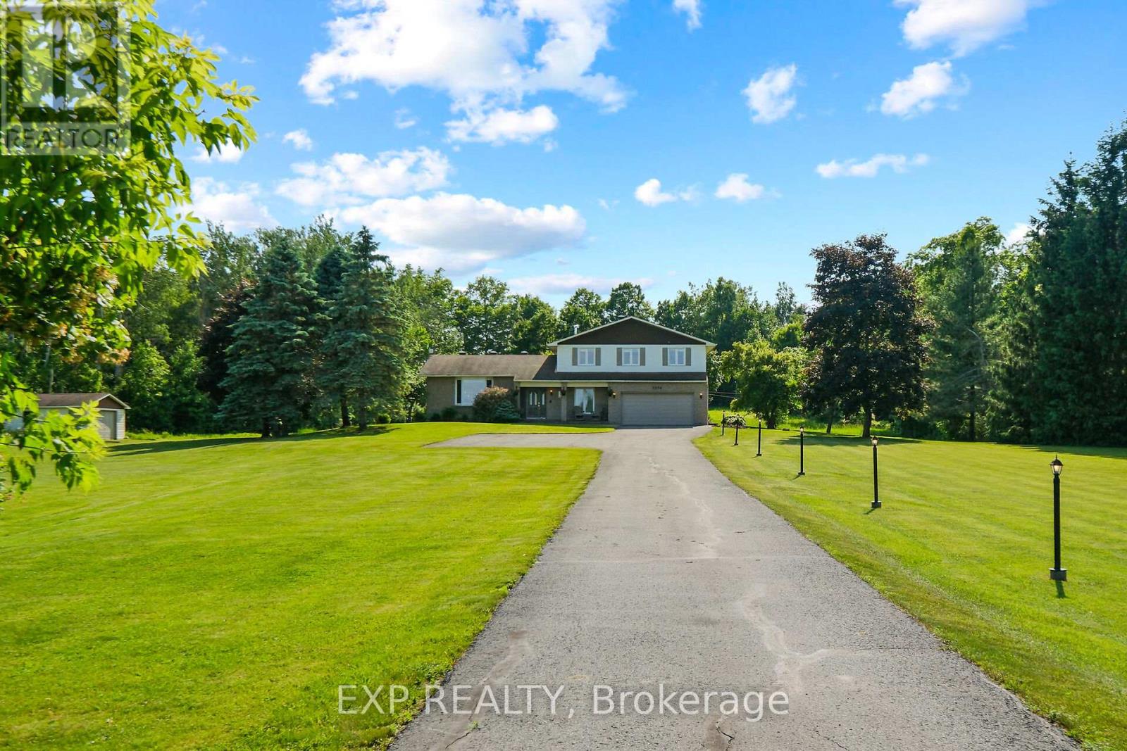 1376 MACDONALD ROAD, Russell, Ontario