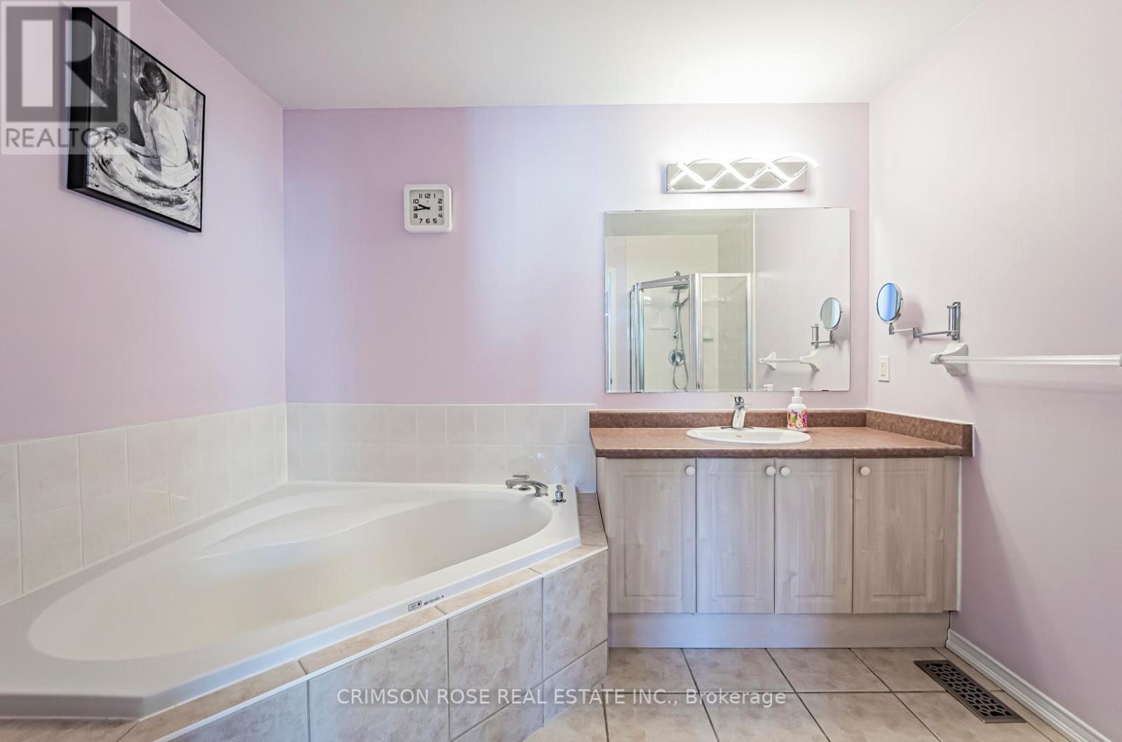 33 - 1290 Heritage Way, Oakville, Ontario  L6M 4M4 - Photo 16 - W12410896
