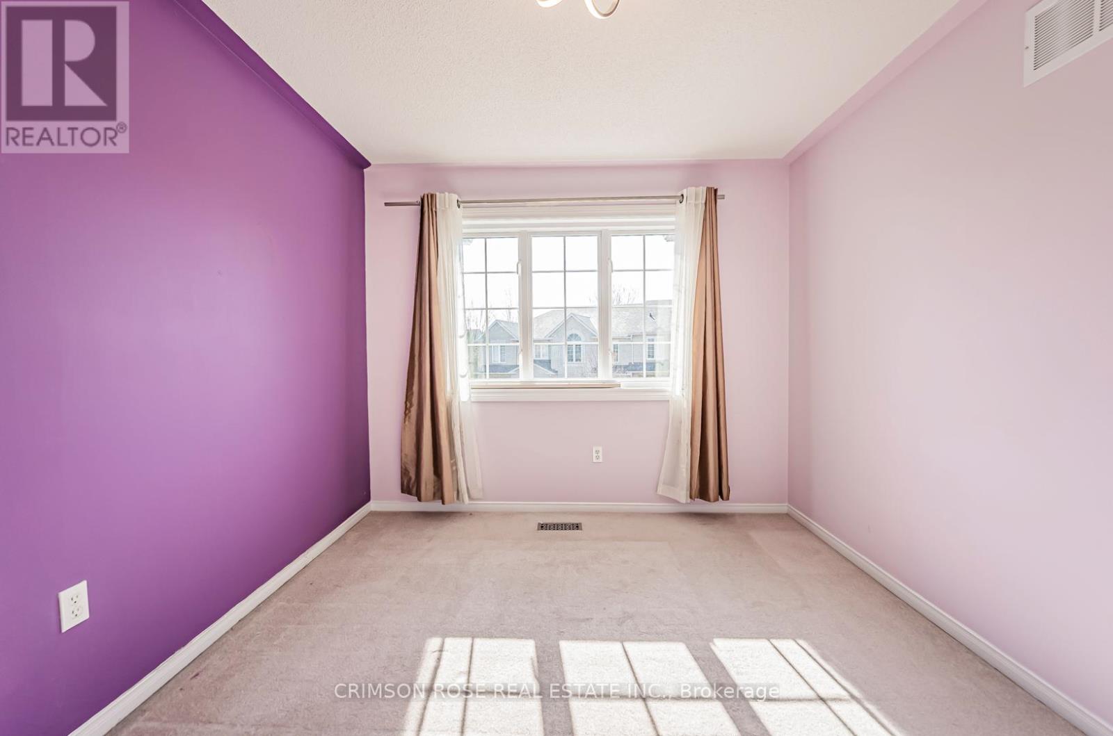 33 - 1290 Heritage Way, Oakville, Ontario  L6M 4M4 - Photo 19 - W12410896
